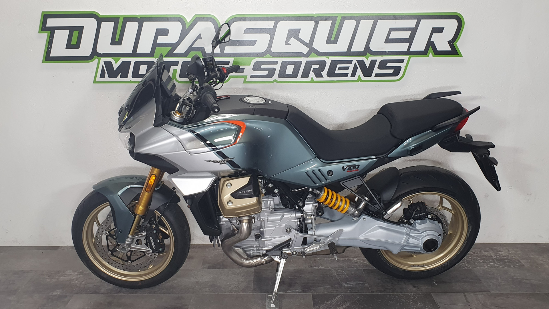MOTO GUZZI V100 Mandello S-showroom-element-1