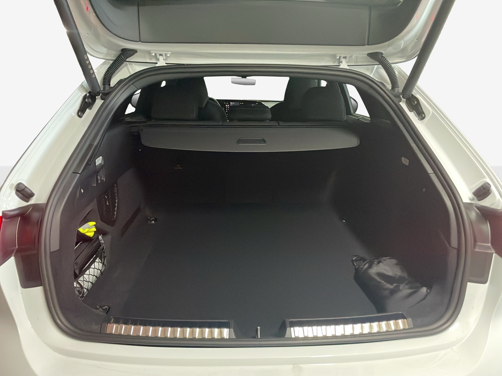 AUDI A5 Avant TDI quattro 150 kW Attraction S tronic-image-12