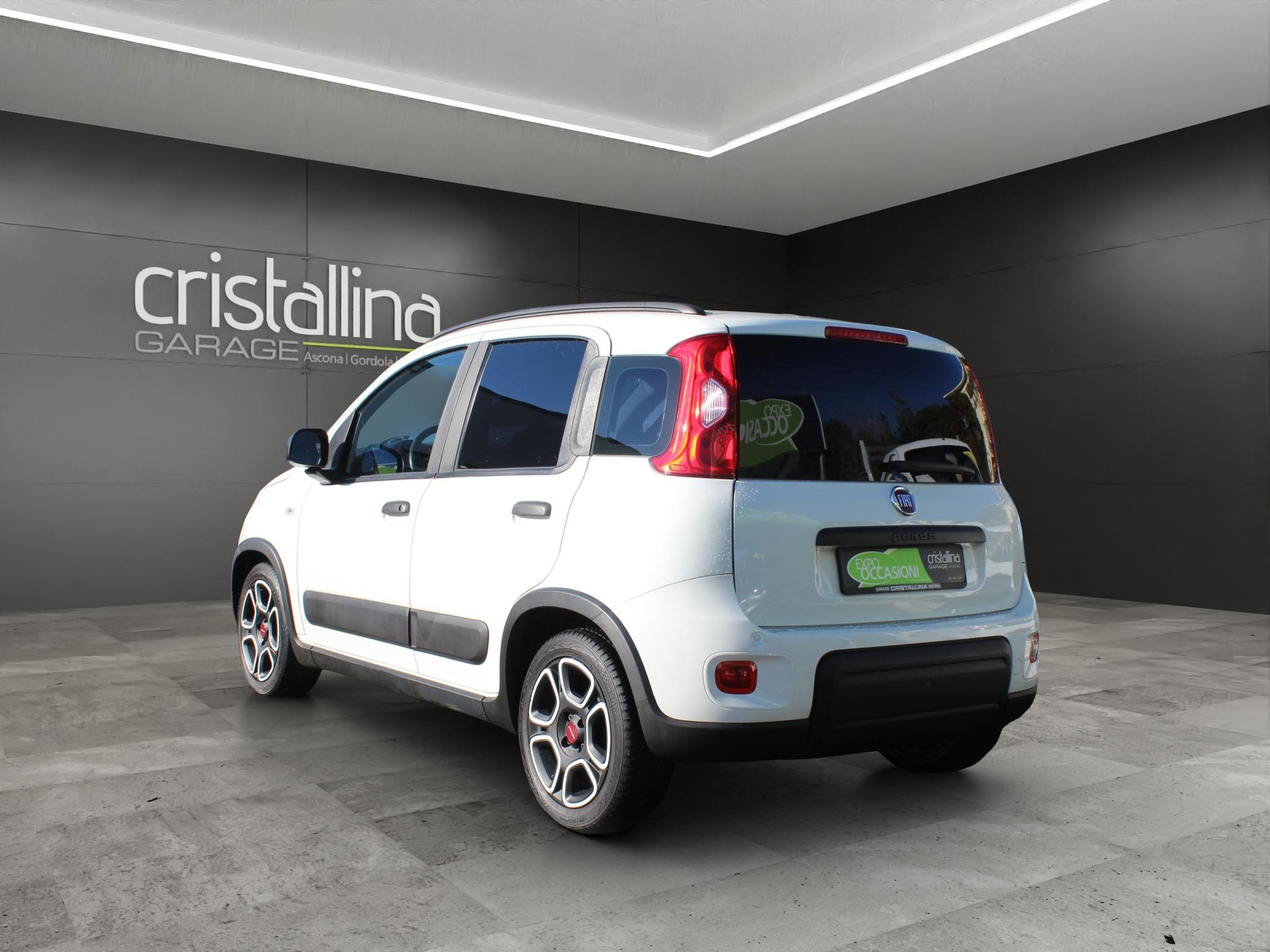 FIAT Panda 1.0 Hybrid City Life-image-2