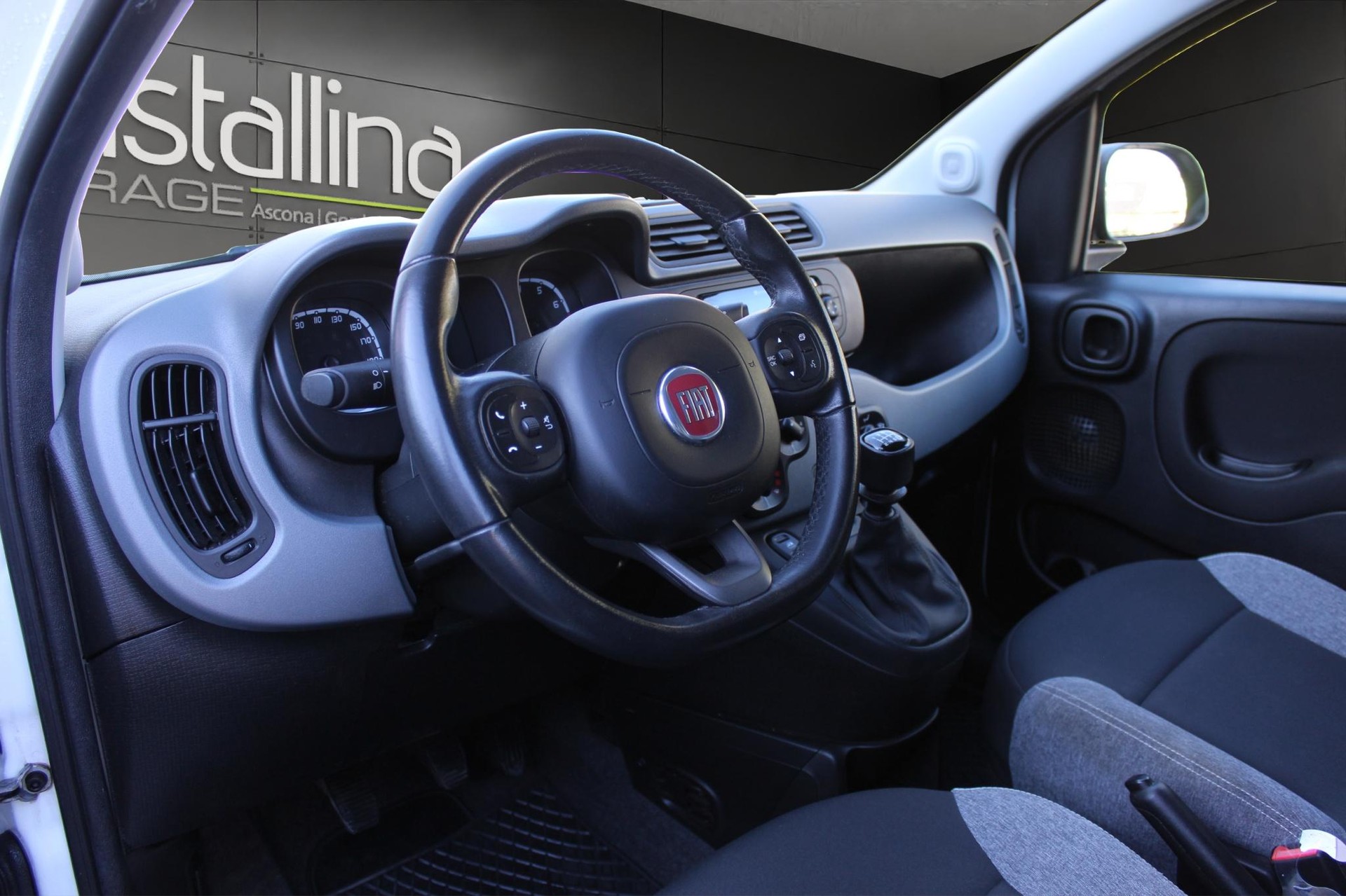 FIAT Panda 1.0 Hybrid City Life-image-7