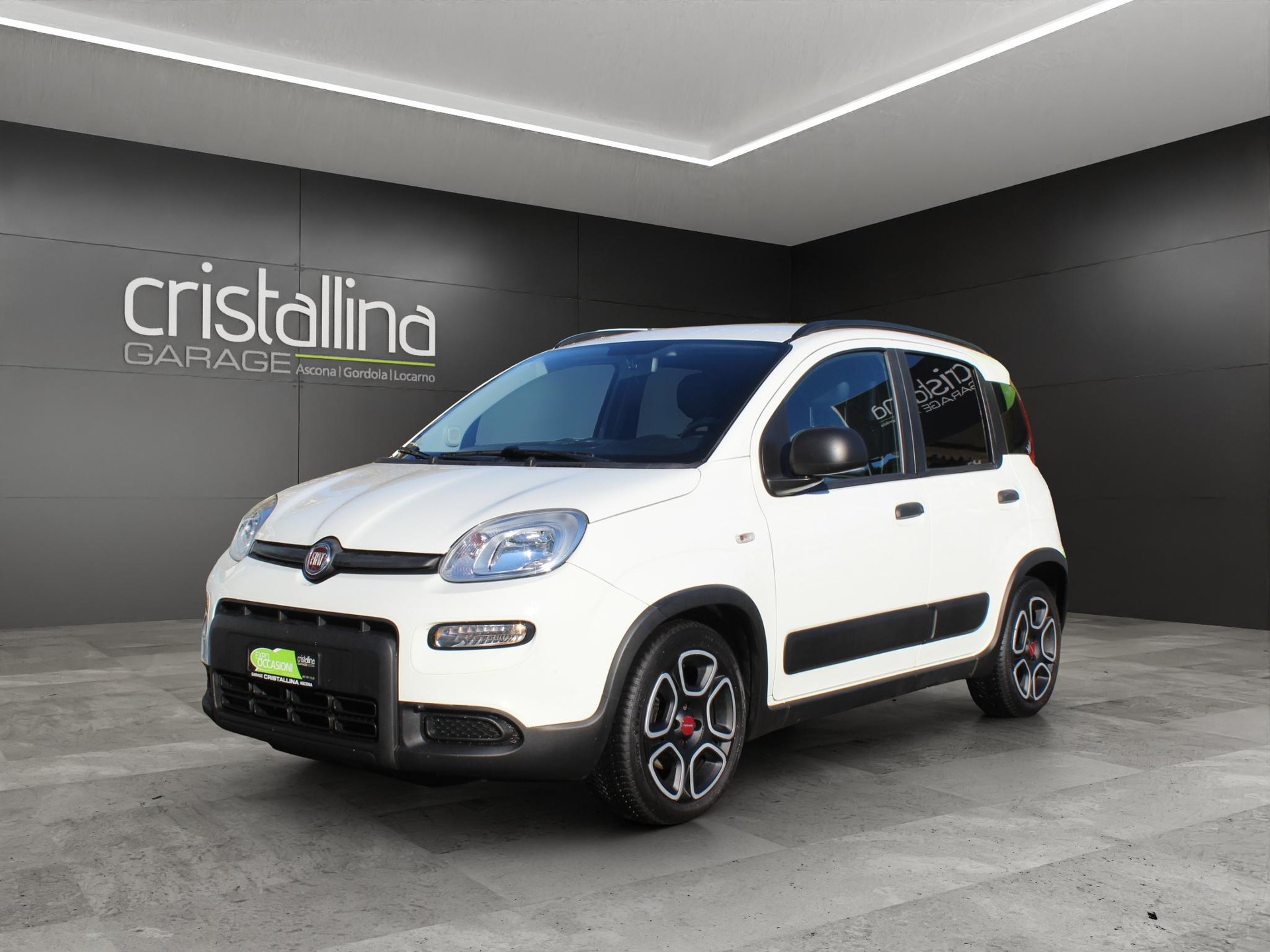 FIAT Panda 1.0 Hybrid City Life-image-0