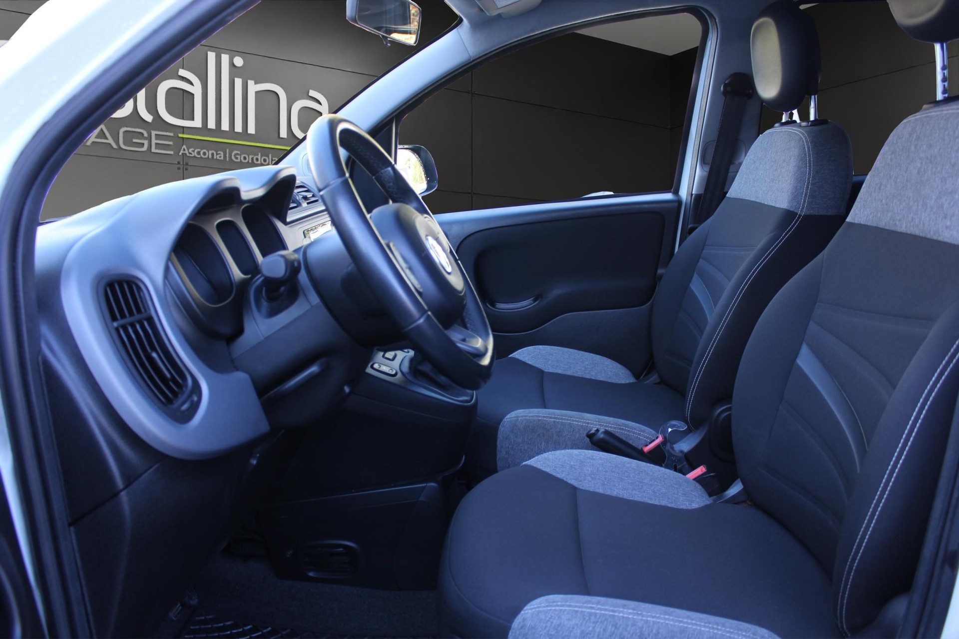 FIAT Panda 1.0 Hybrid City Life-image-6