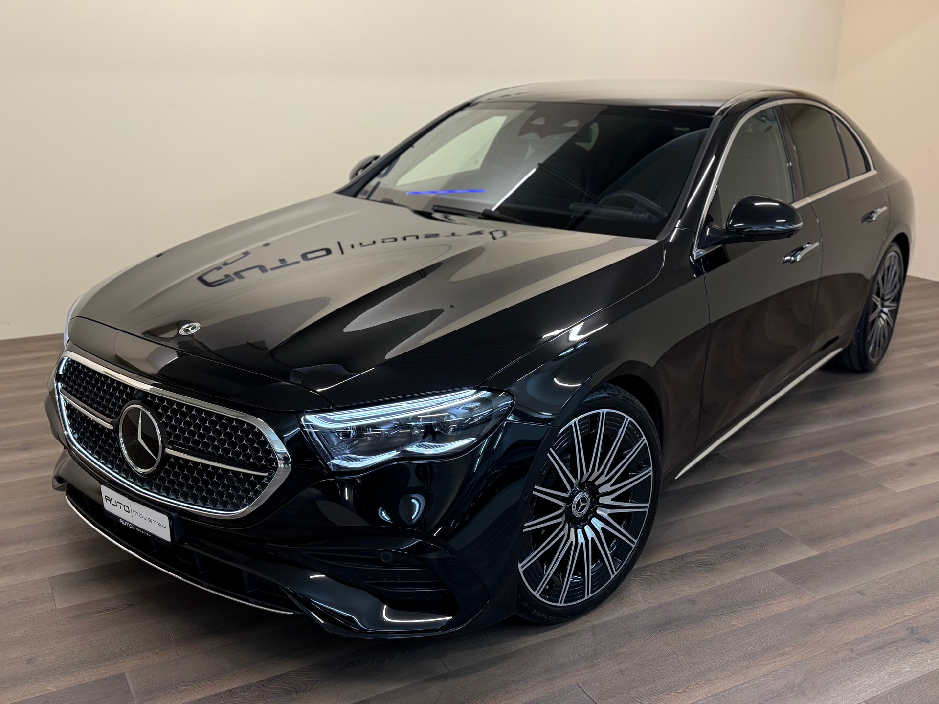 MERCEDES-BENZ E 450 d 4Matic 9G-Tronic AMG Line-showroom-element-1