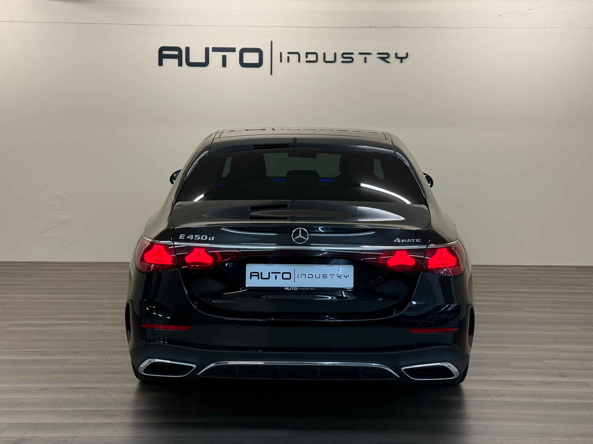 MERCEDES-BENZ E 450 d 4Matic 9G-Tronic AMG Line-image-6
