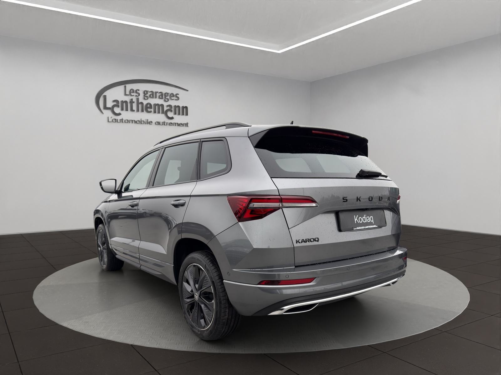 SKODA Karoq 1.5 TSI SportLine DSG-image-2