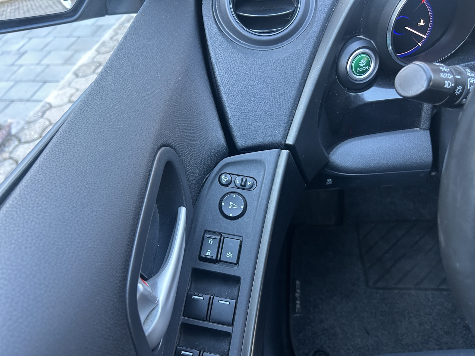 HONDA Civic 2.2i-DTEC Executive-image-19