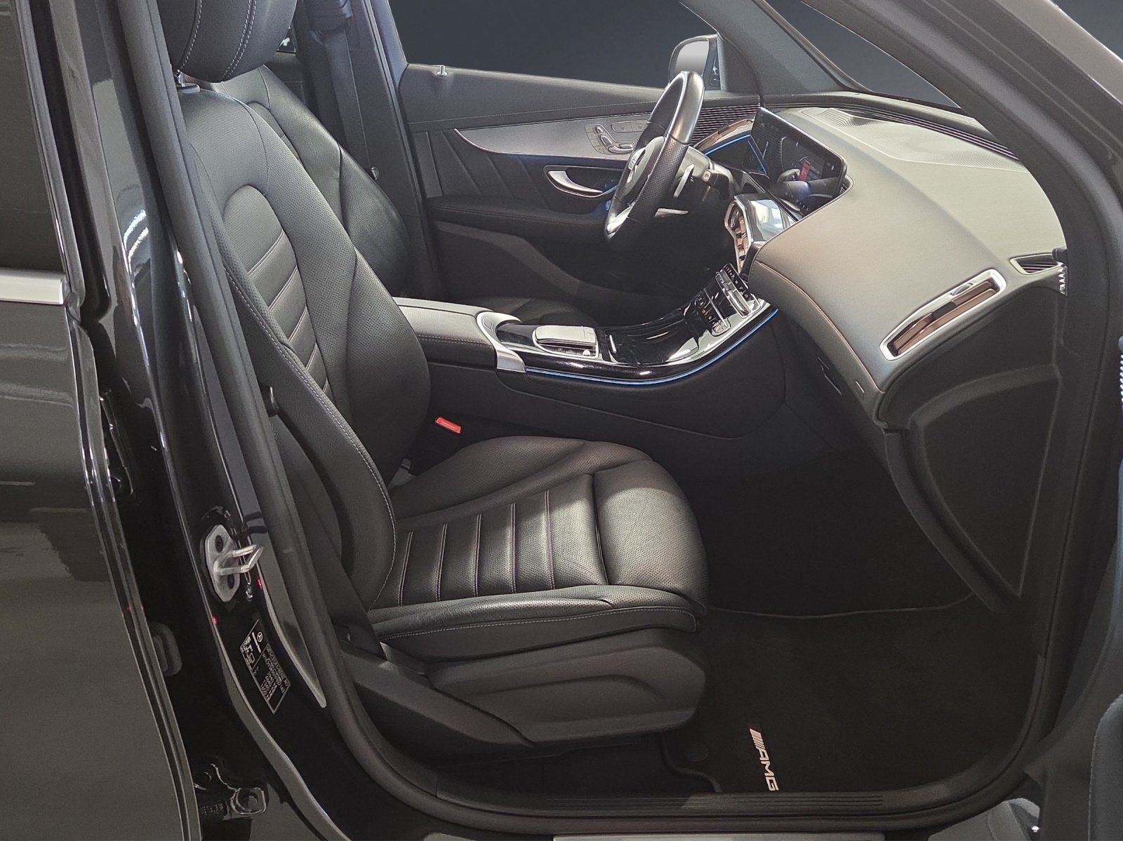 Image MERCEDES-BENZ EQC-400 EQC 400 AMG Line 4Matic
