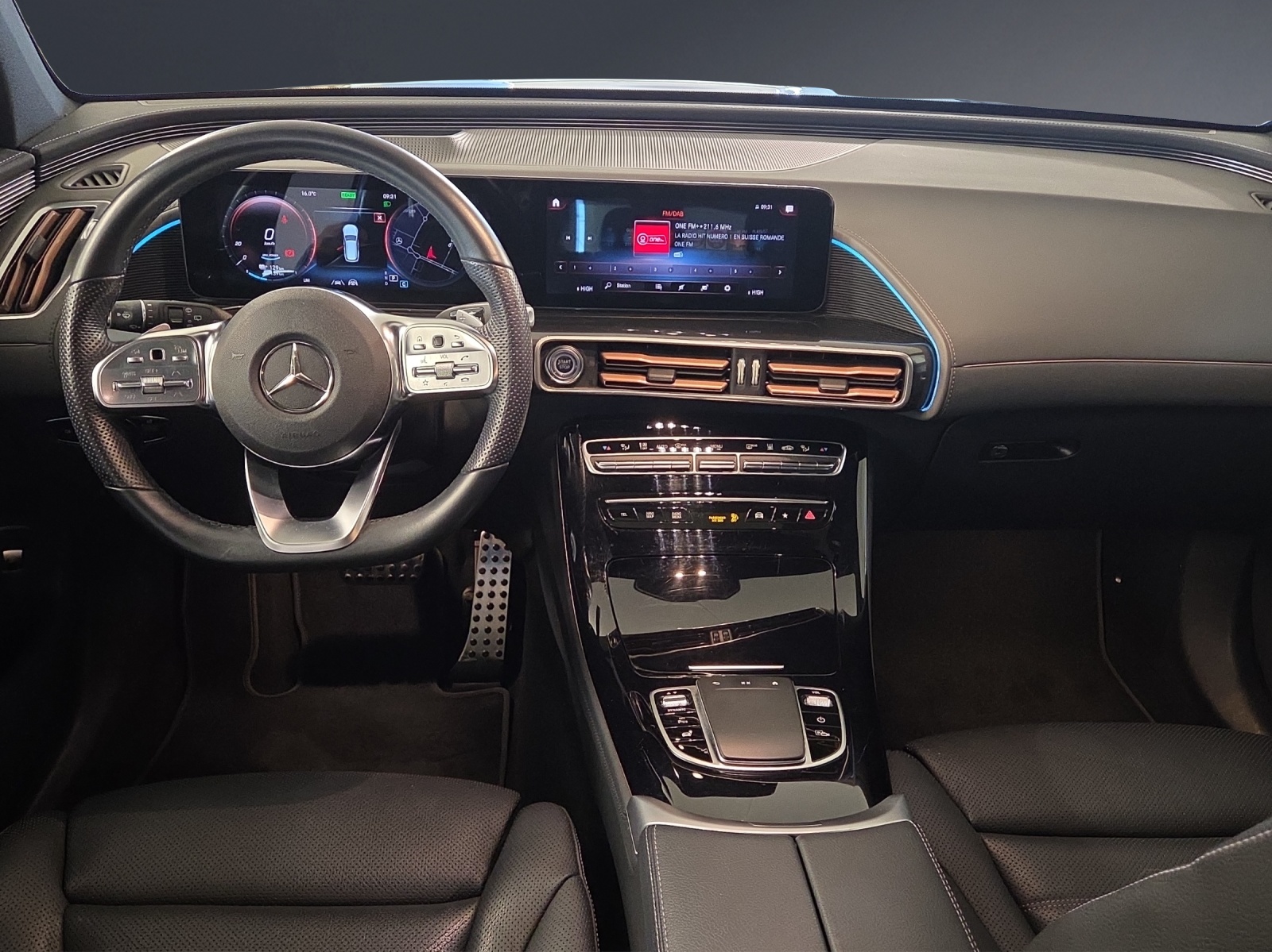 Image MERCEDES-BENZ EQC-400 EQC 400 AMG Line 4Matic