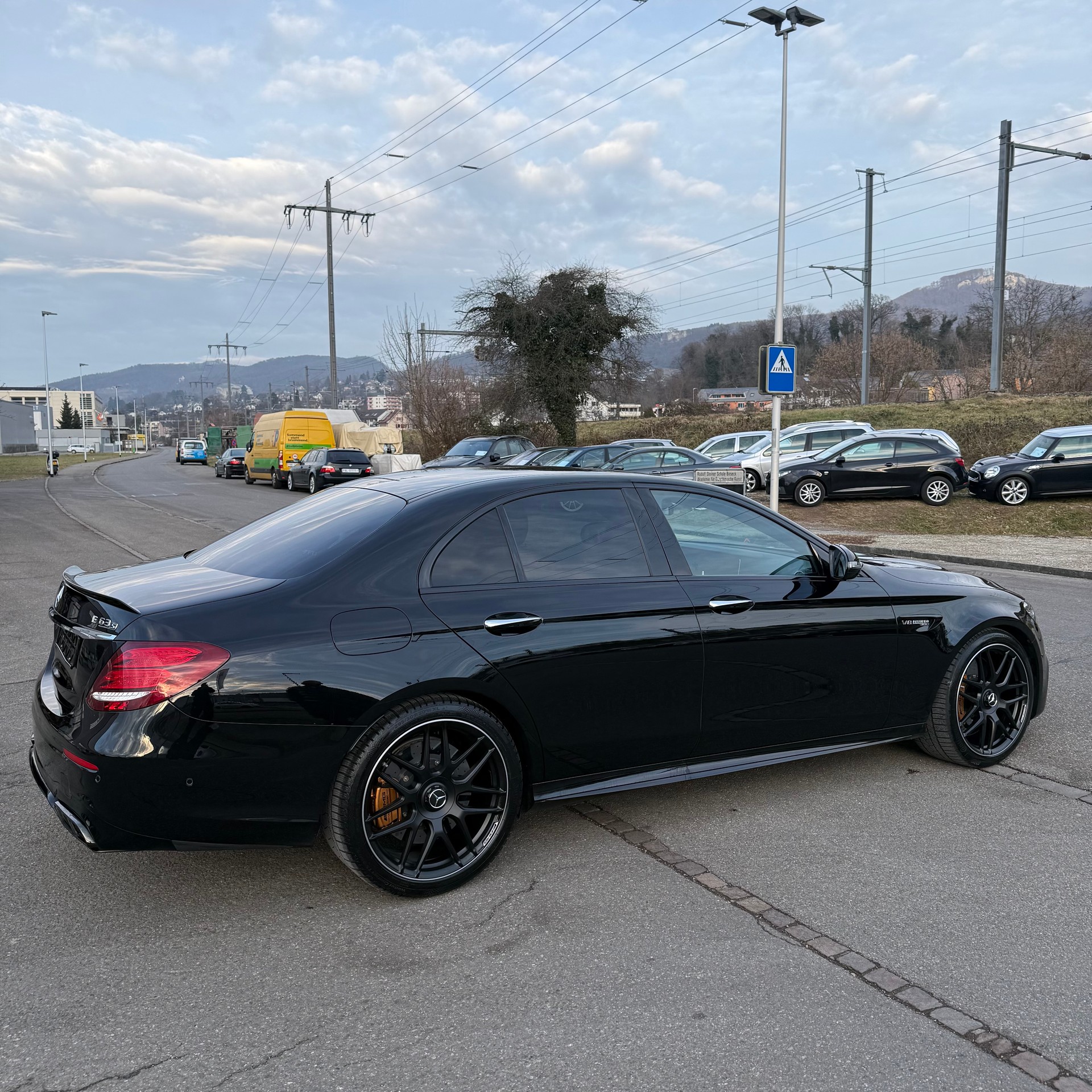 MERCEDES-BENZ E 63 AMG S 4 Matic 9G-Tronic-image-5