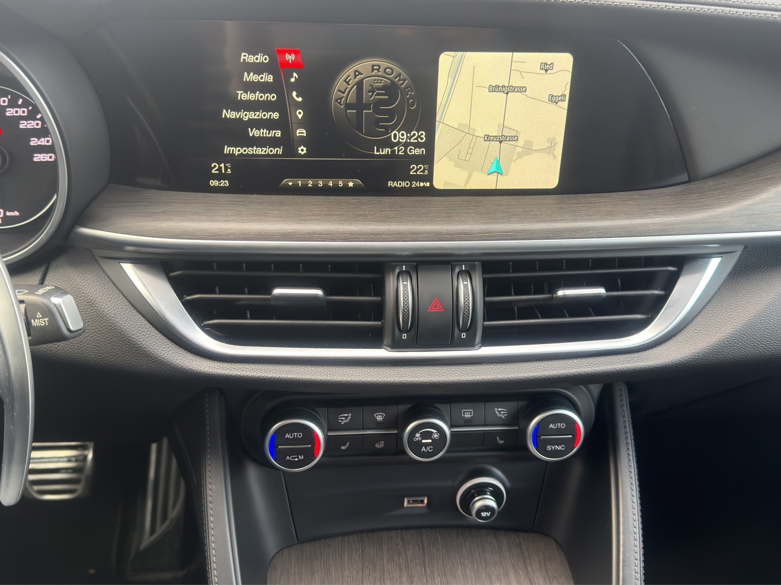 ALFA ROMEO Stelvio 2.0 Q4 280 Executive-image-11