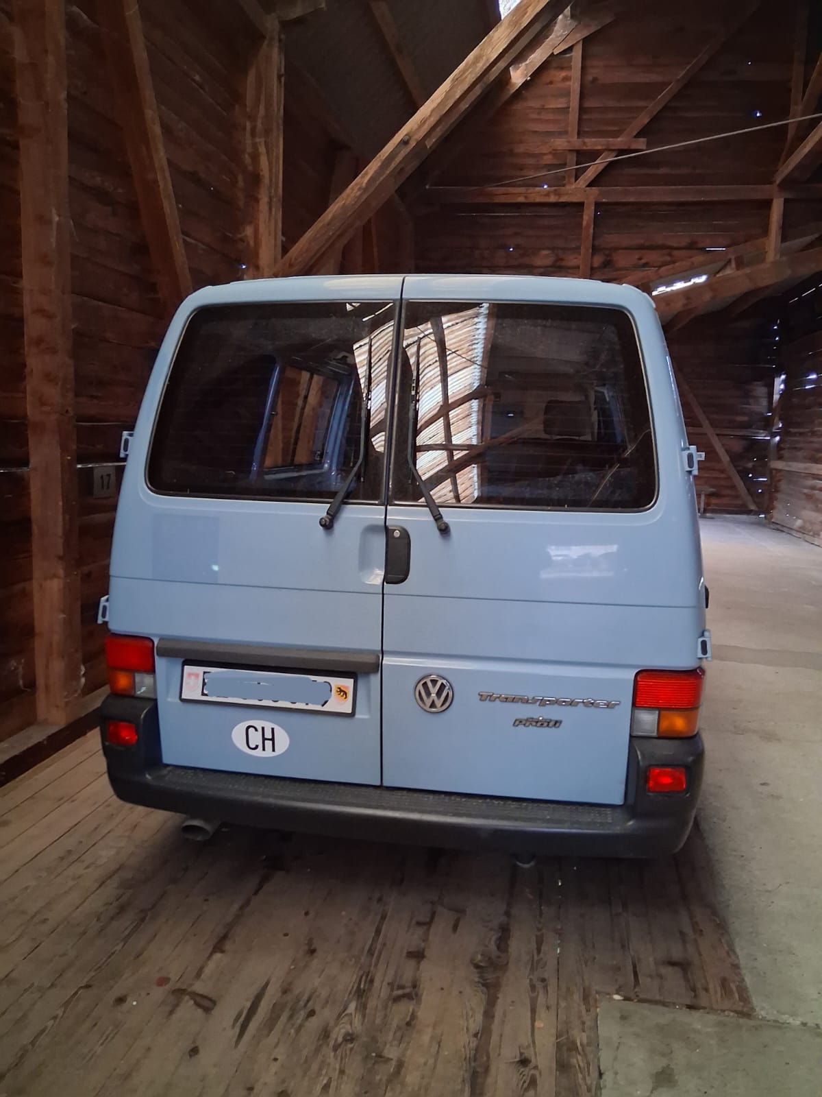 VW T4 Transporter 2.5l (Swiss Profi)-image-5