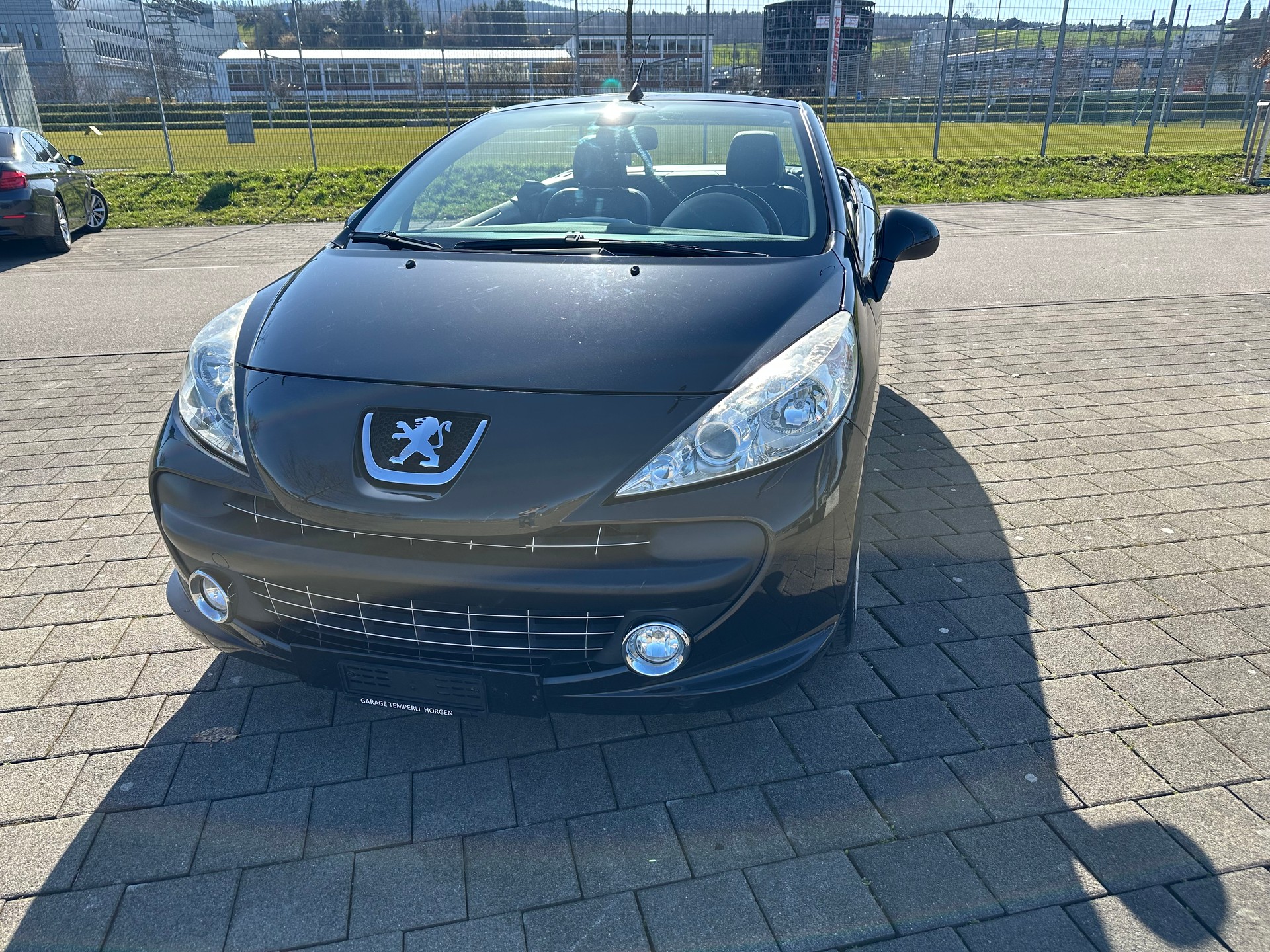 PEUGEOT 207 CC 1.6 16V Turbo Roland Garros Edition