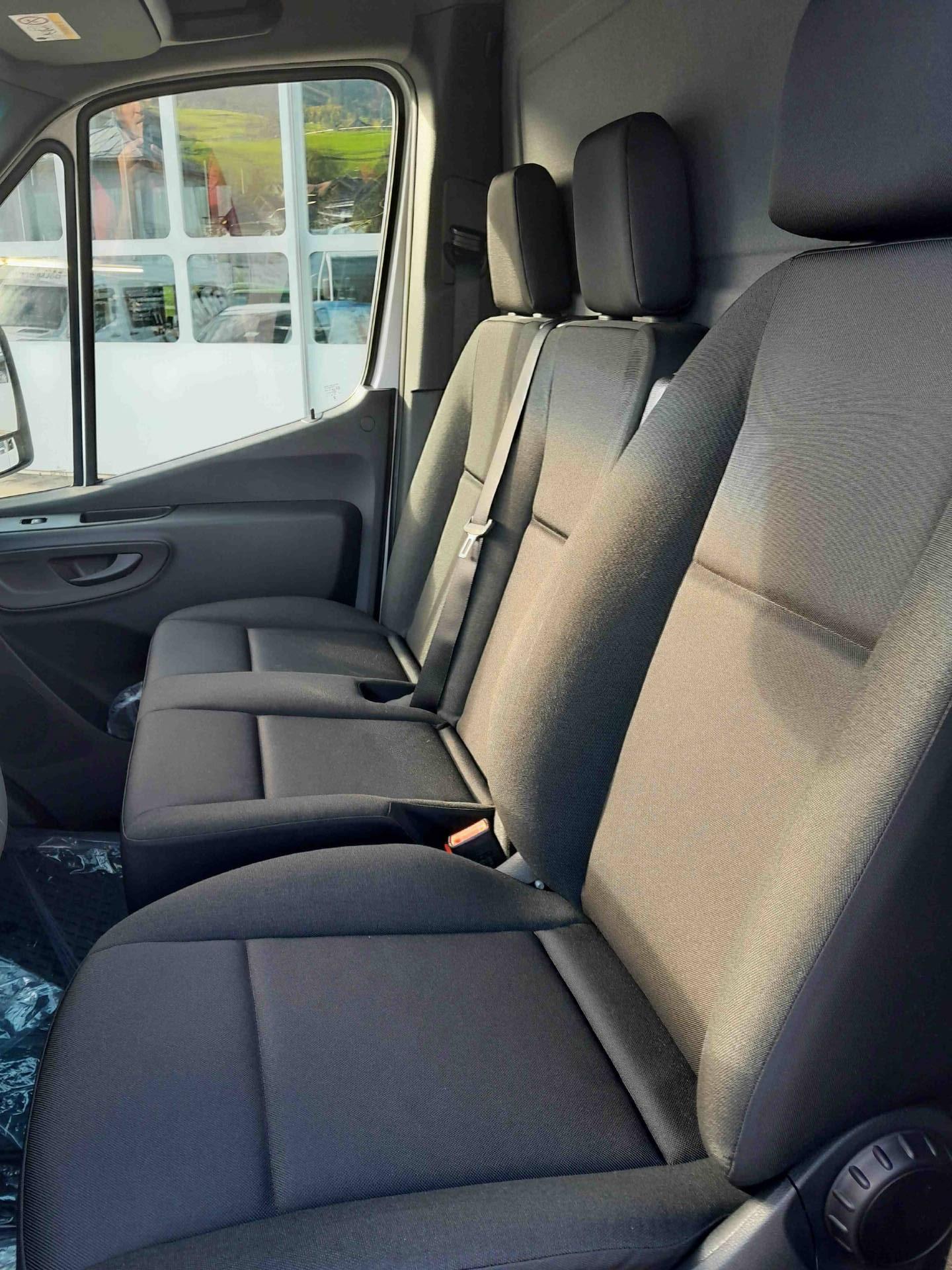 MERCEDES-BENZ Sprinter 317 Kab.-Ch. 4325 L 2.0 CDI 170 Pro-image-12