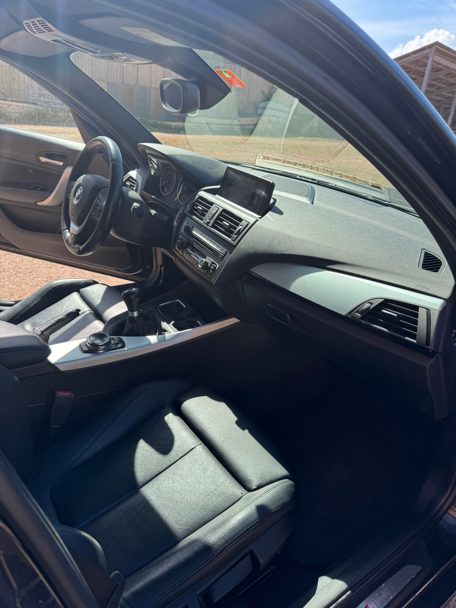 BMW 120d xDrive Sport Line-image-12