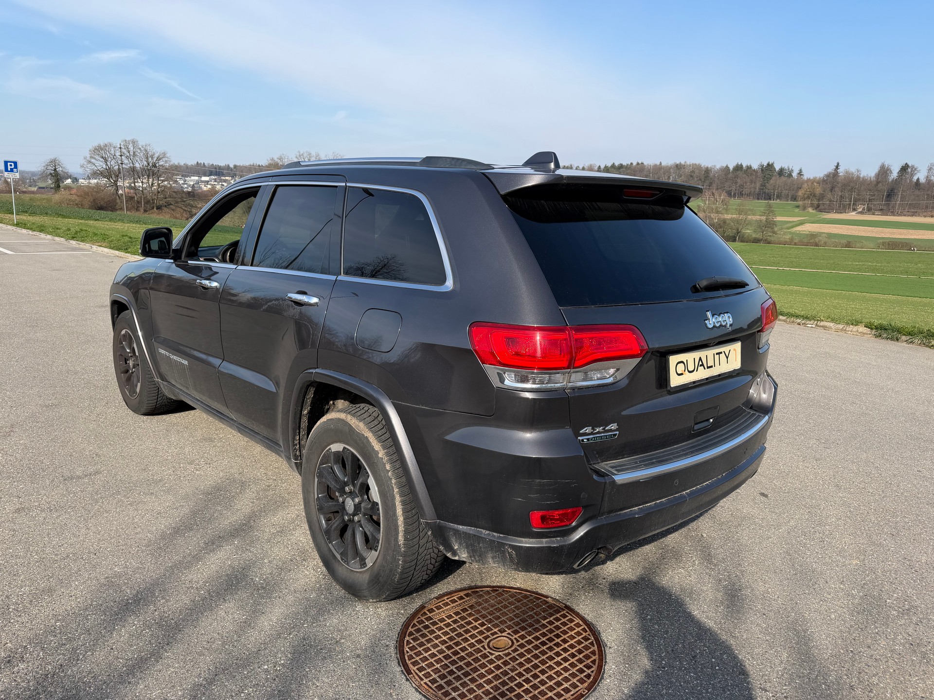 JEEP Grand Cherokee 3.0 CRD Overland Automatic-image-3