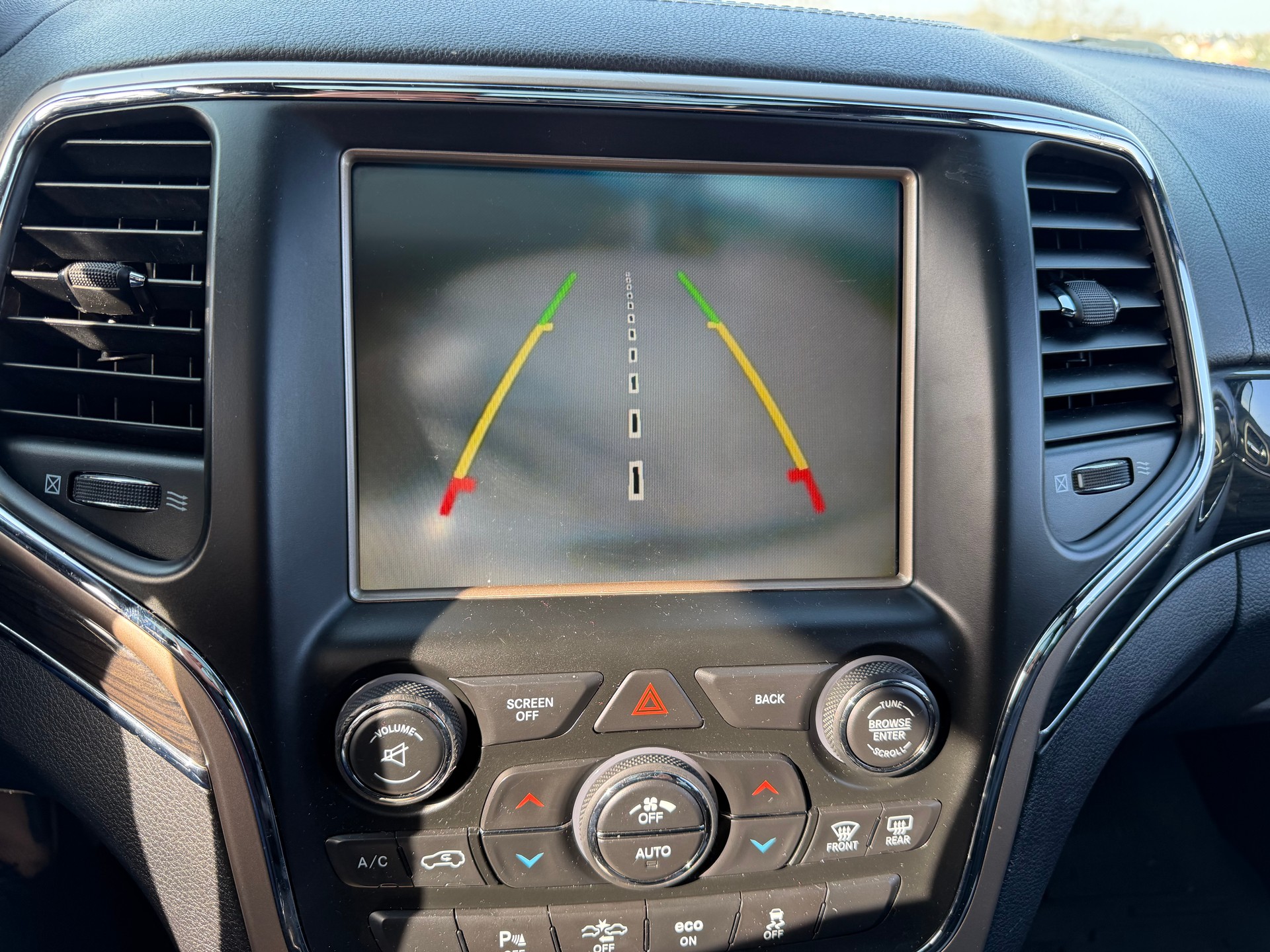 JEEP Grand Cherokee 3.0 CRD Overland Automatic-image-6