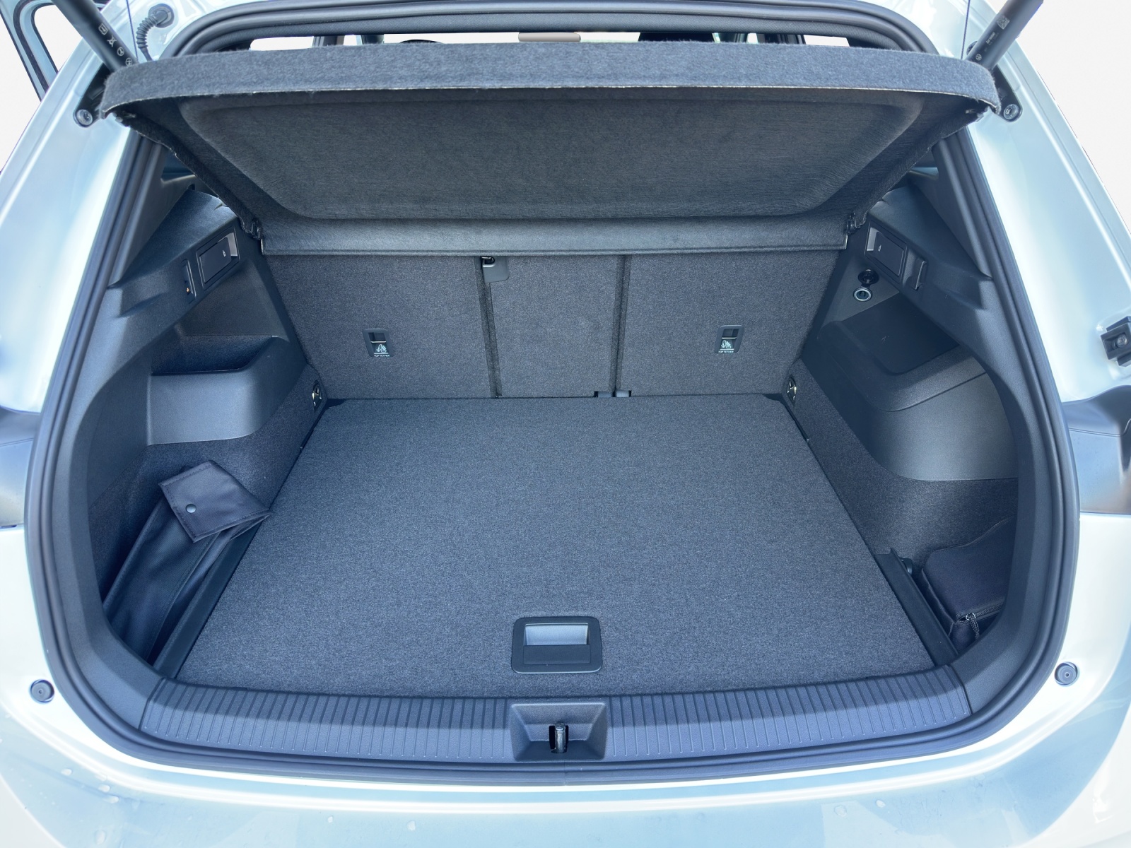 VW Tiguan 2.0 TSI DSG R-Line 4Motion-image-12