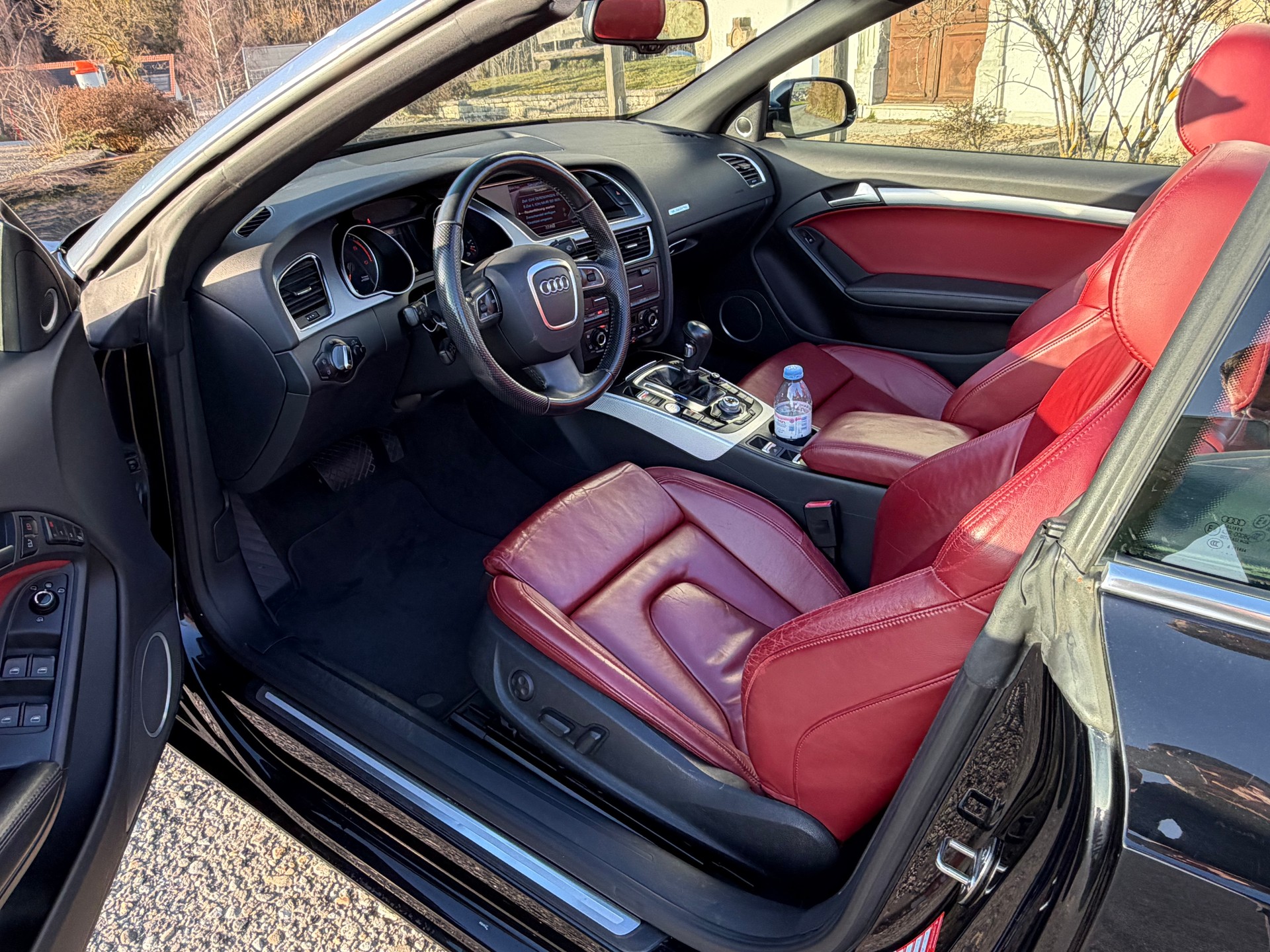 AUDI A5 3.0 V6 TDI quattro S-Tronic Cabrio-image-6