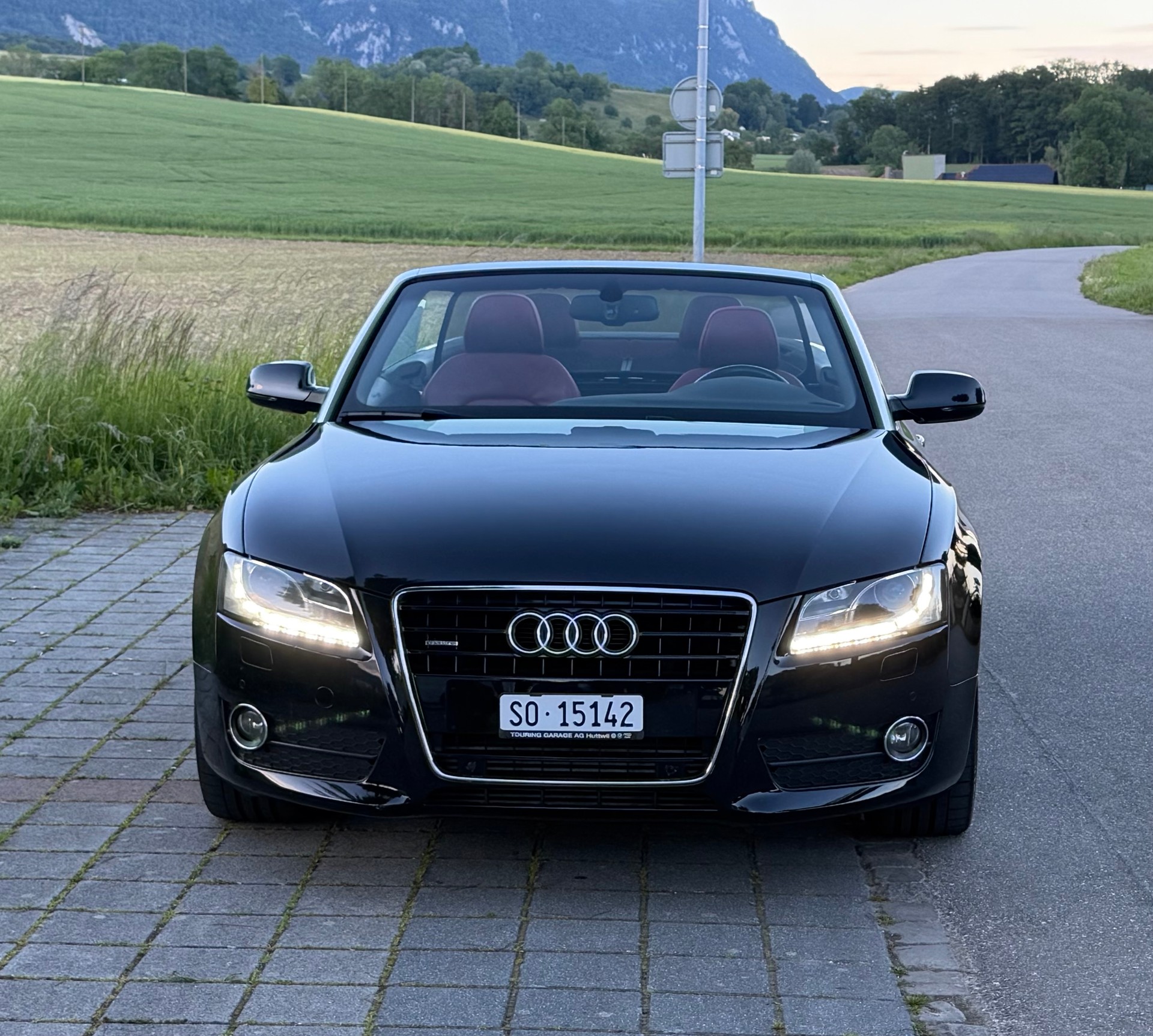 AUDI A5 3.0 V6 TDI quattro S-Tronic Cabrio-image-4