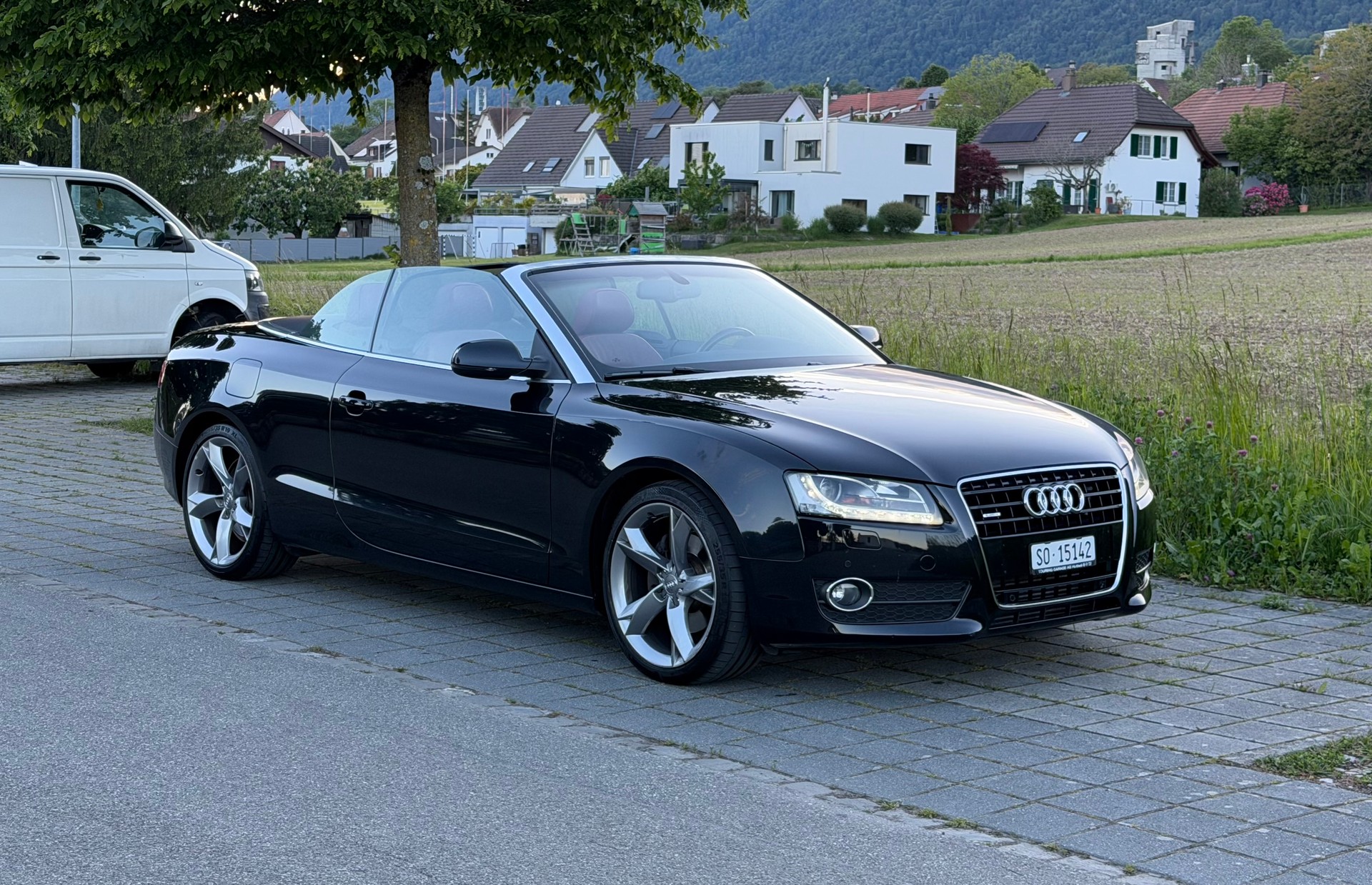 AUDI A5 3.0 V6 TDI quattro S-Tronic Cabrio-image-3