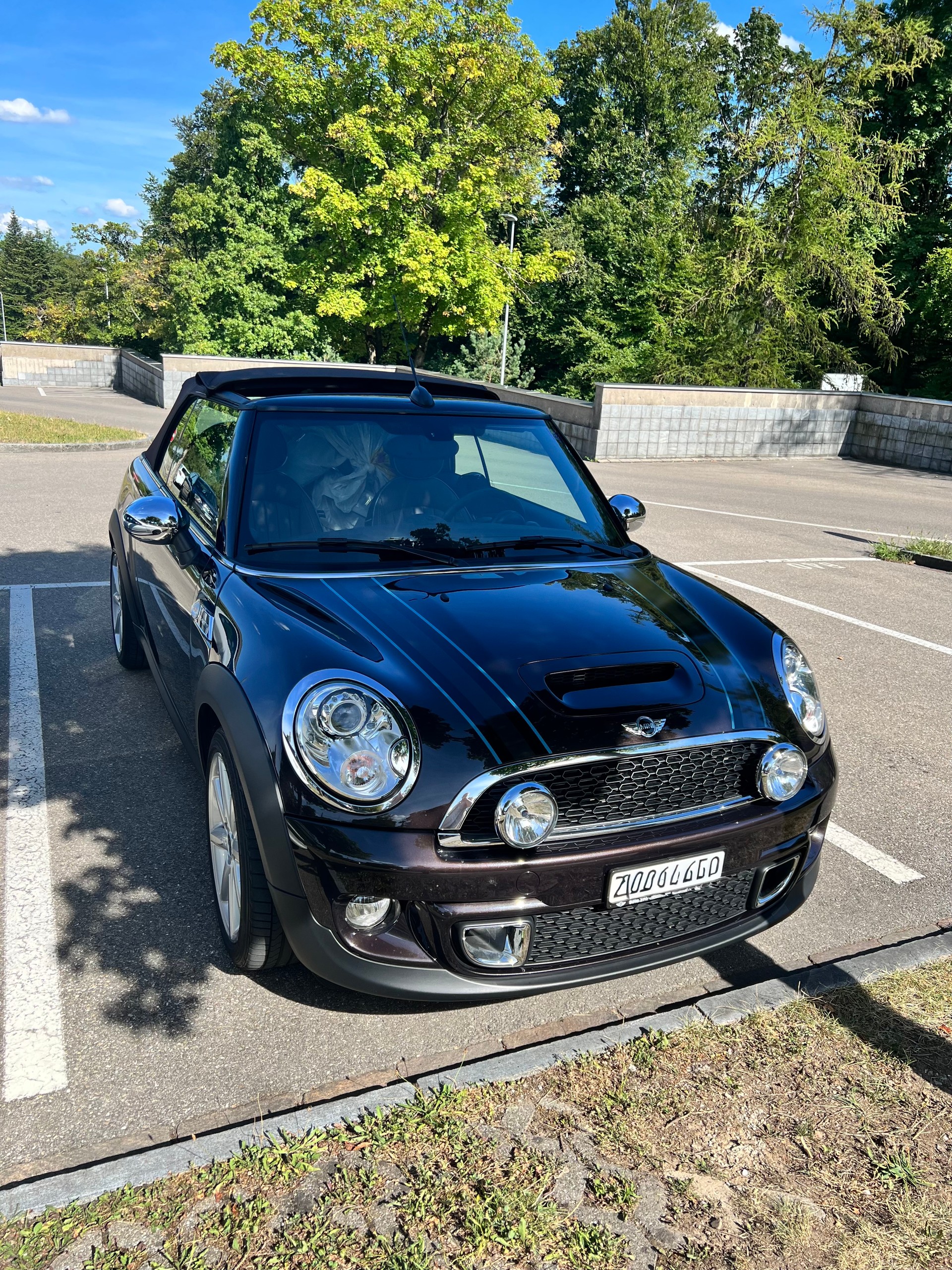 MINI Cooper S Cabriolet-image-0
