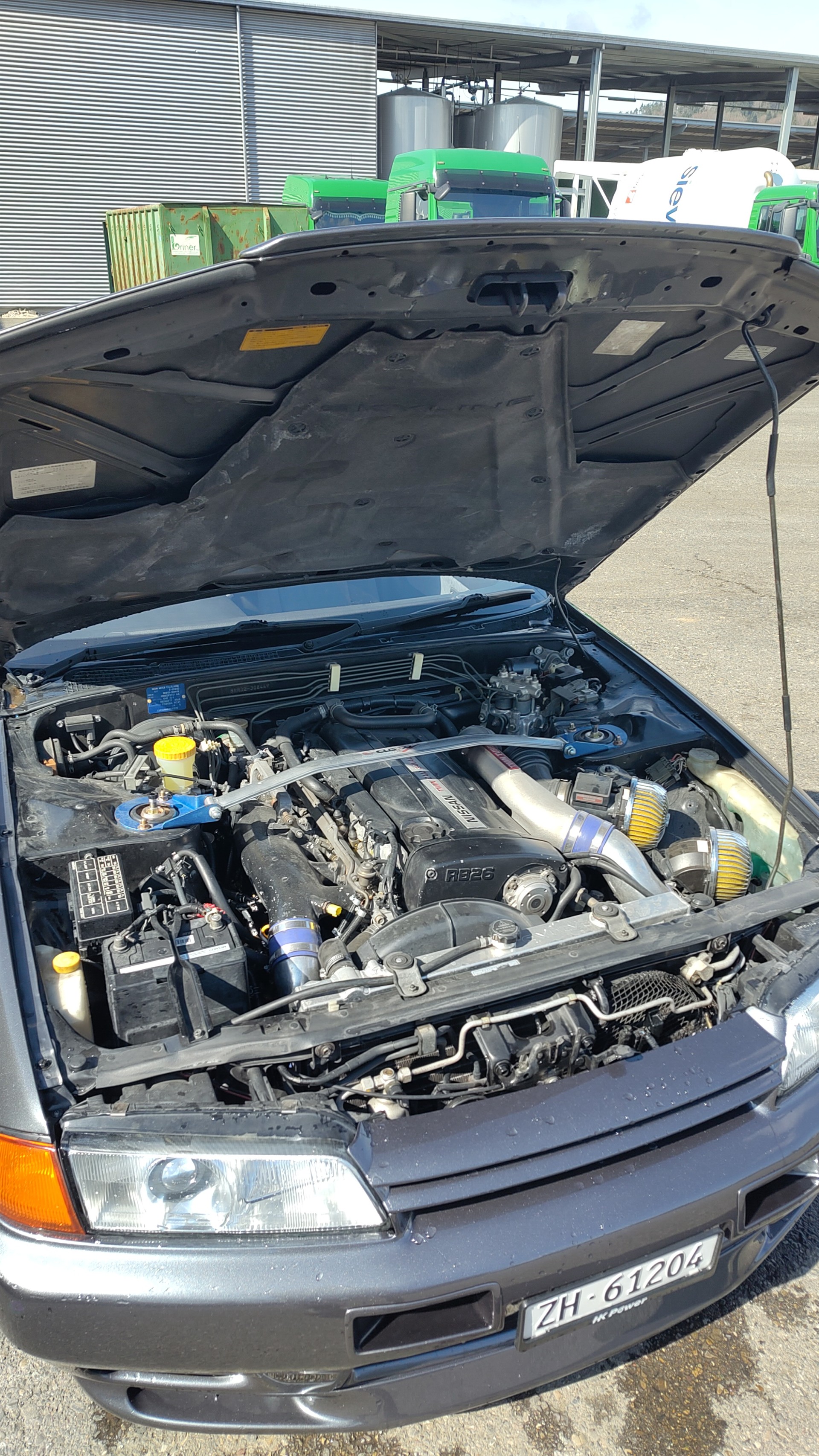 NISSAN GTR R32-image-5