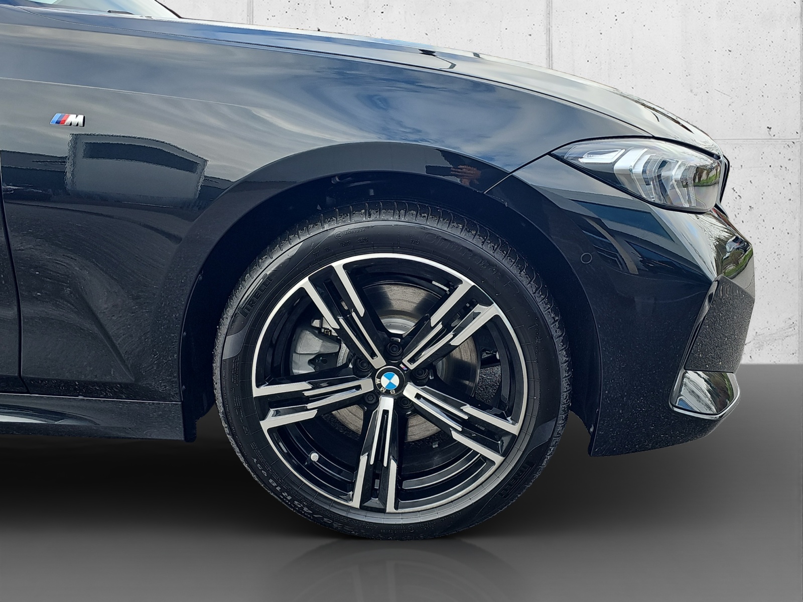 BMW 330e xDrive M Sport-image-8