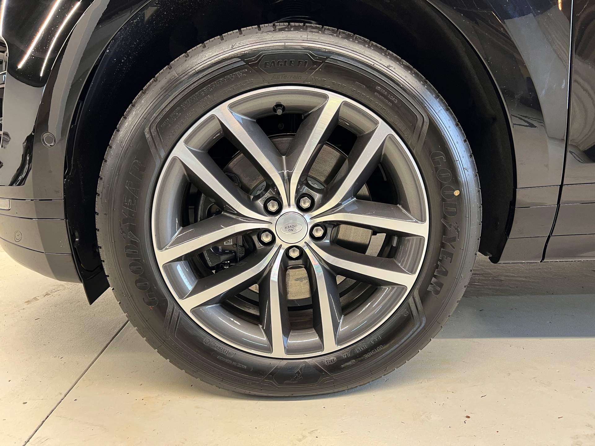 LAND ROVER Range Rover Evoque 1.5 T 270e Dynamic SE-image-11