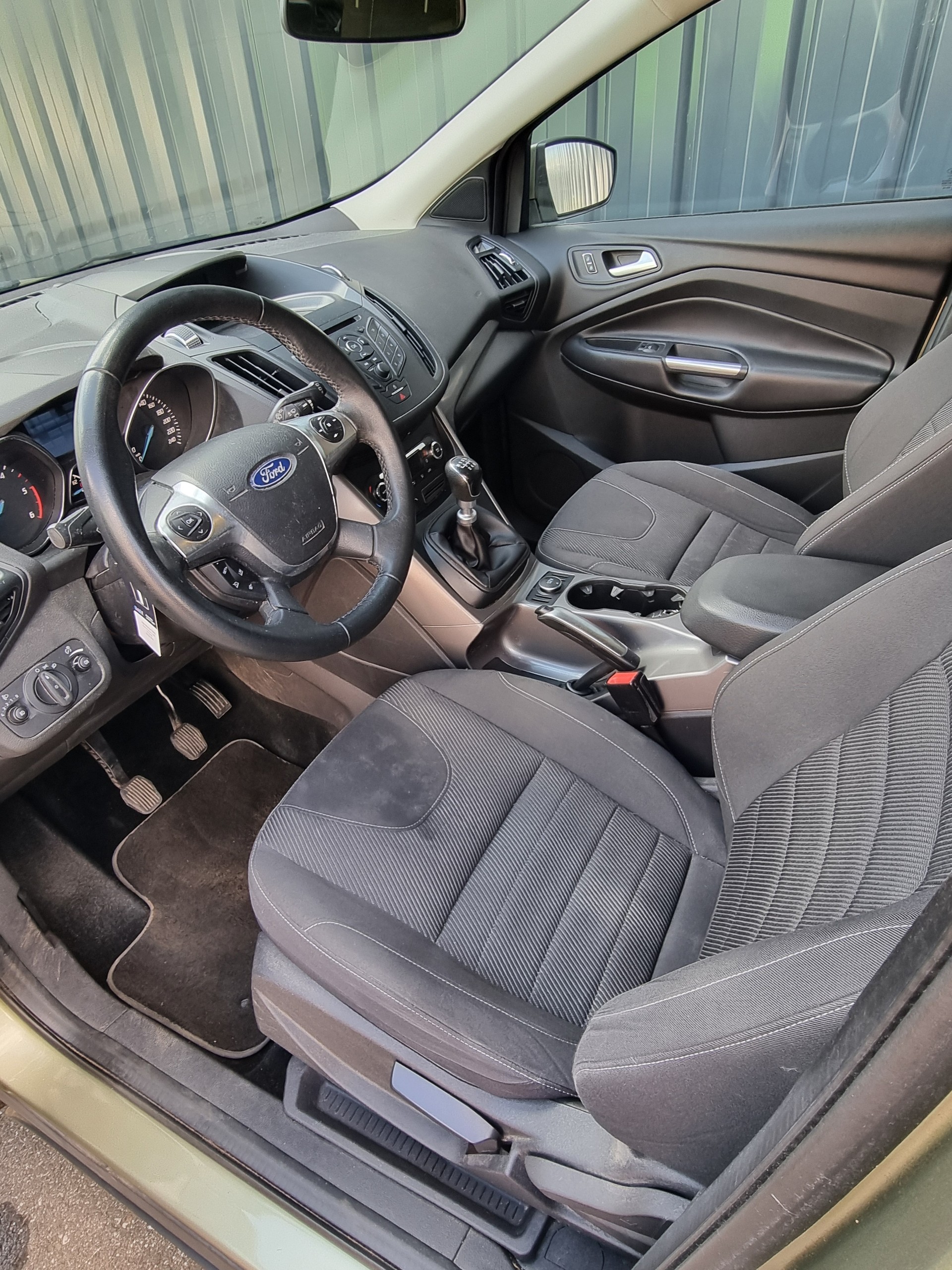 FORD Kuga 2.0 TDCi Titanium 4WD-image-10