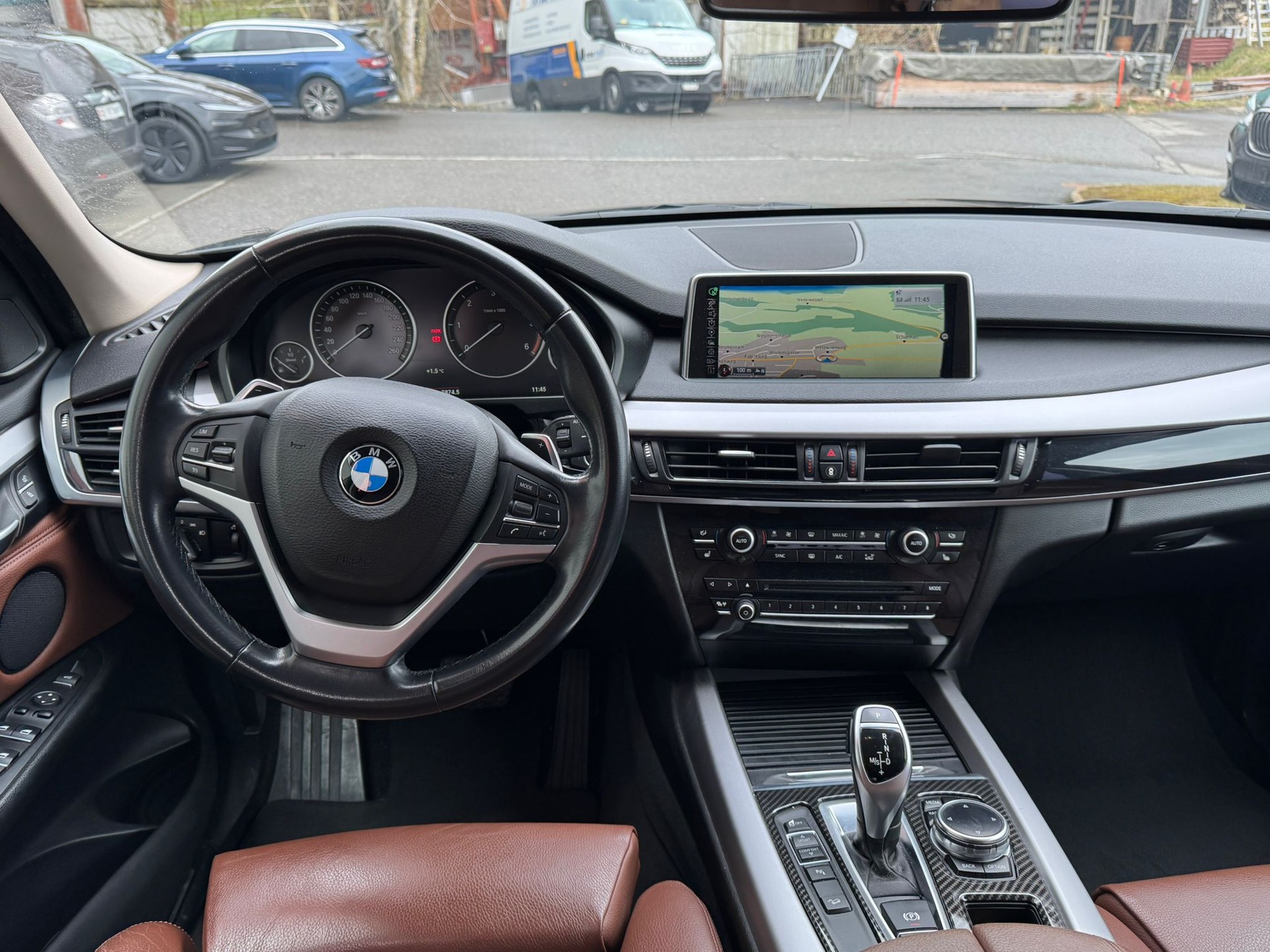 BMW X5 xDrive 25d Steptronic-image-13