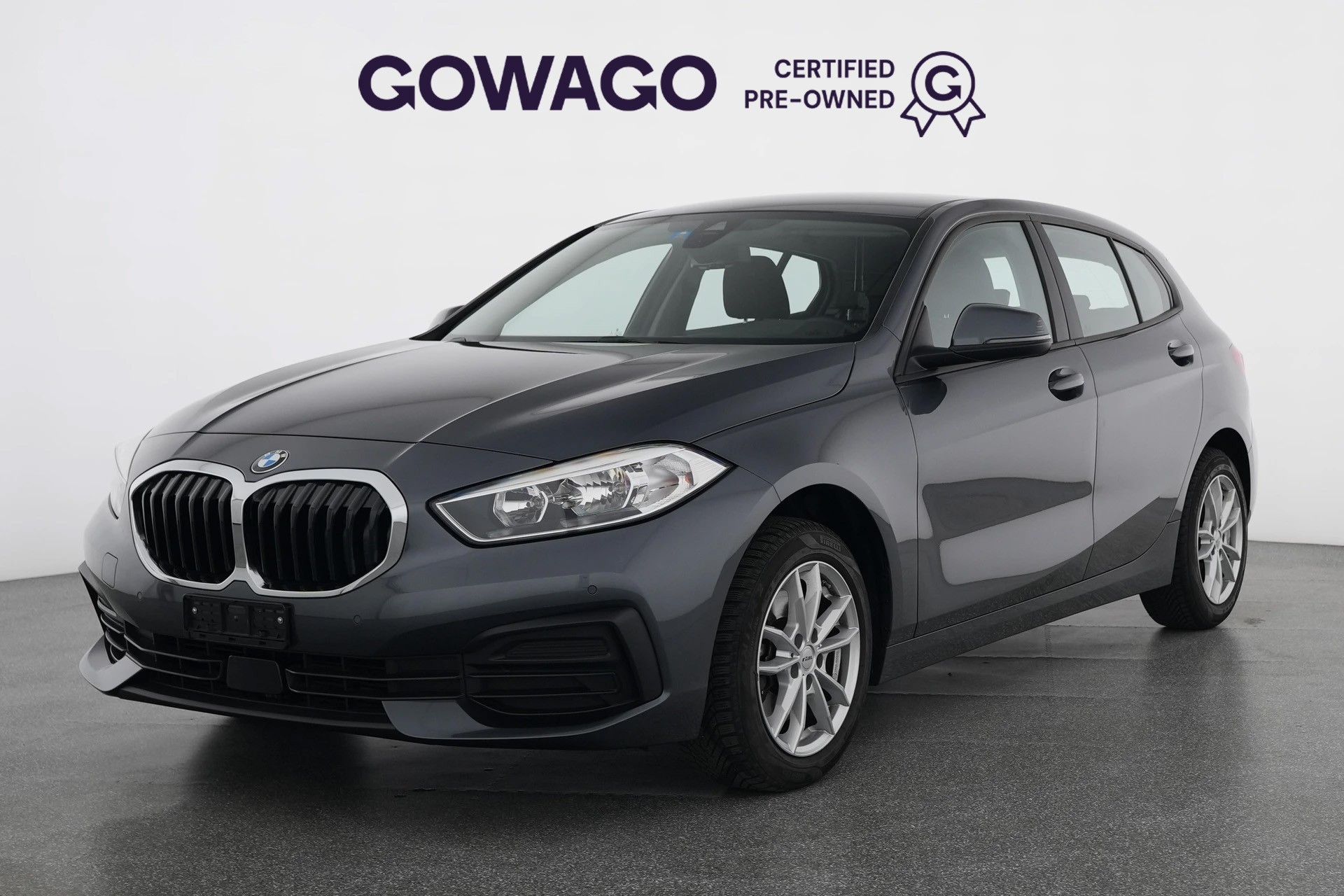 BMW 118i Essential Edition Steptronic-image-0
