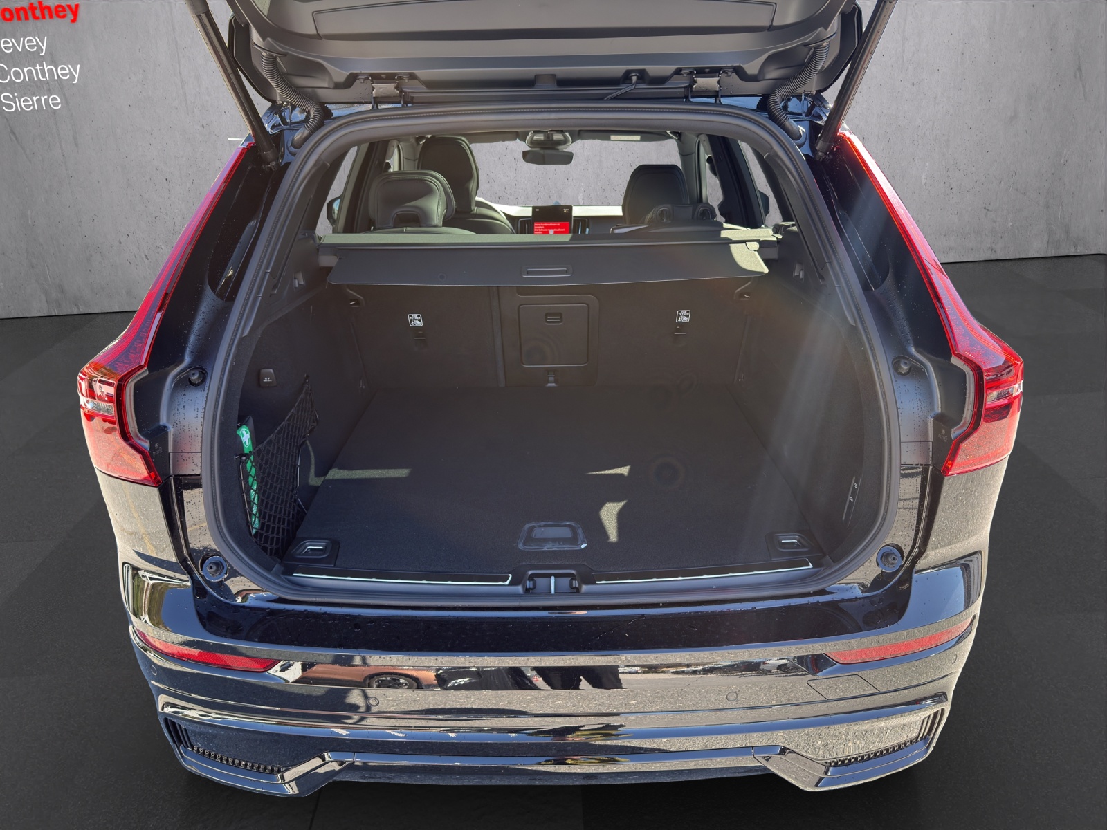 Image VOLVO XC60 XC60 T8 eAWD PluginHybrid Ultra Dark Geartronic