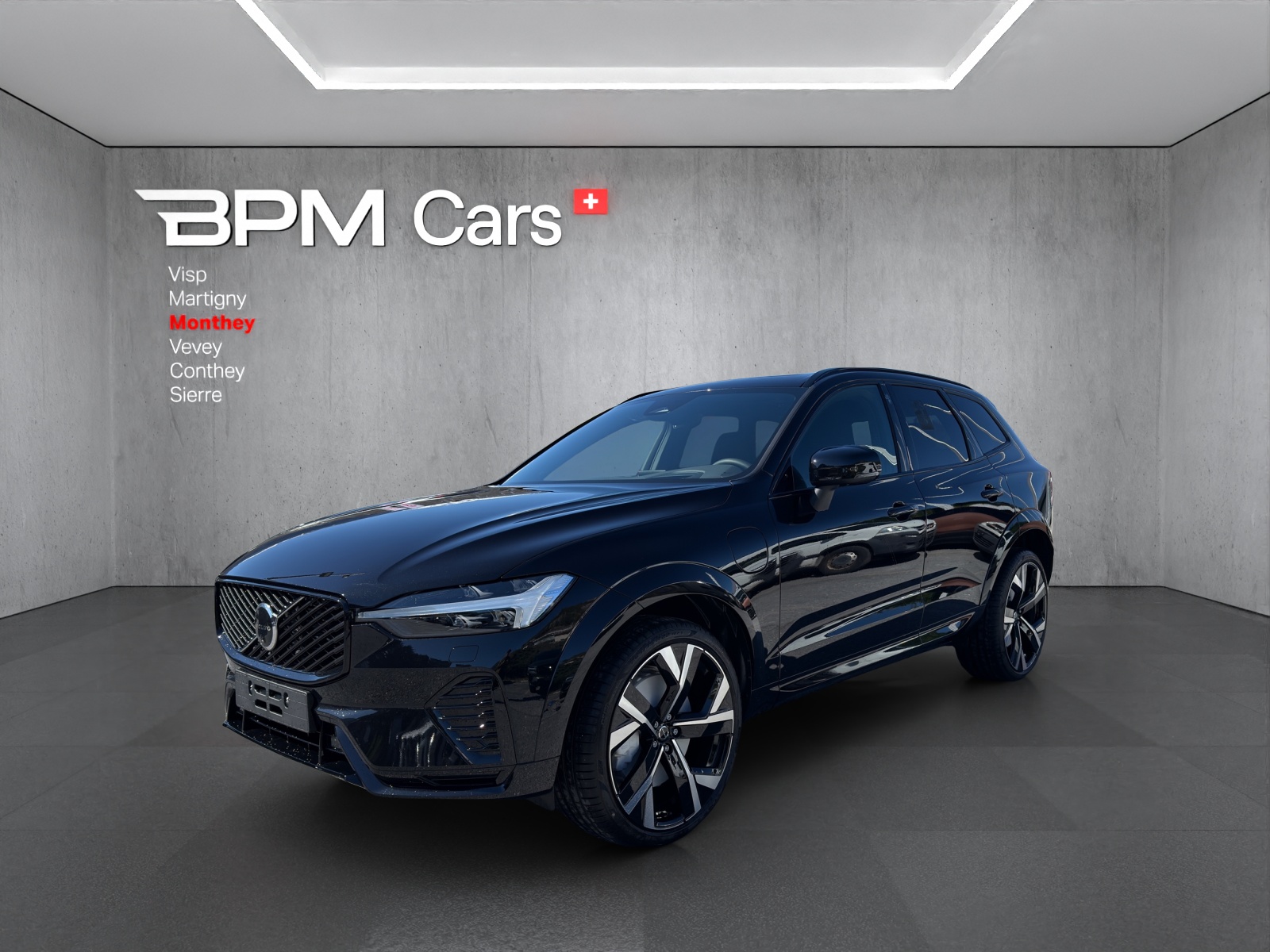 Photo VOLVO XC60 XC60 T8 eAWD PluginHybrid Ultra Dark Geartronic