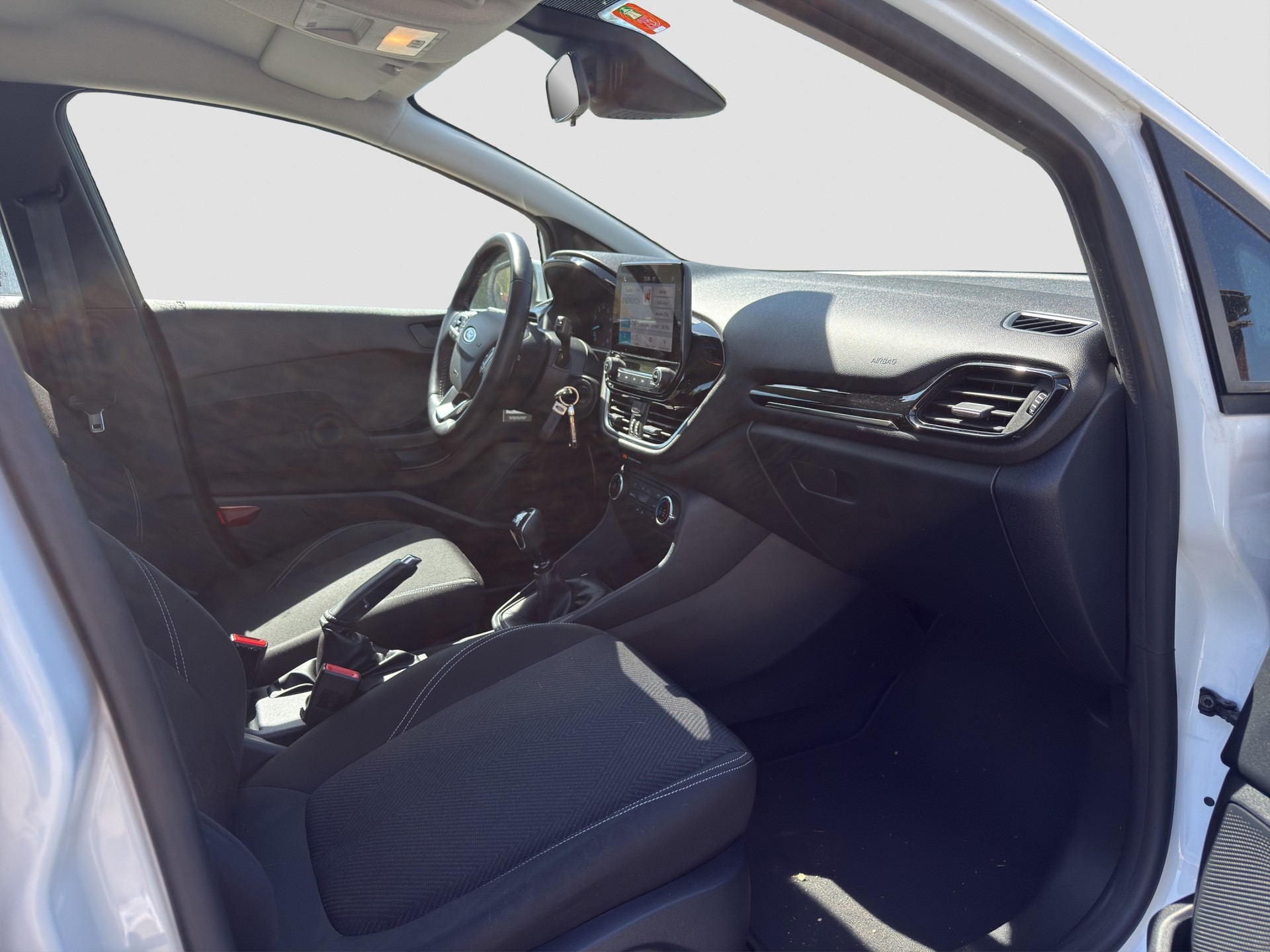 FORD Fiesta 1.0 SCTi Cool & Connect ** Frisch ab MFK und Service ** CH Fahrzeug ** 1. Hand **-image-10