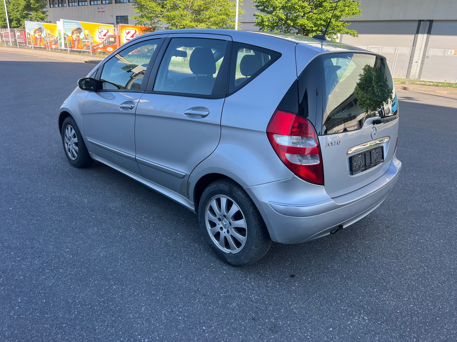 MERCEDES-BENZ A 170 Elégance-image-3