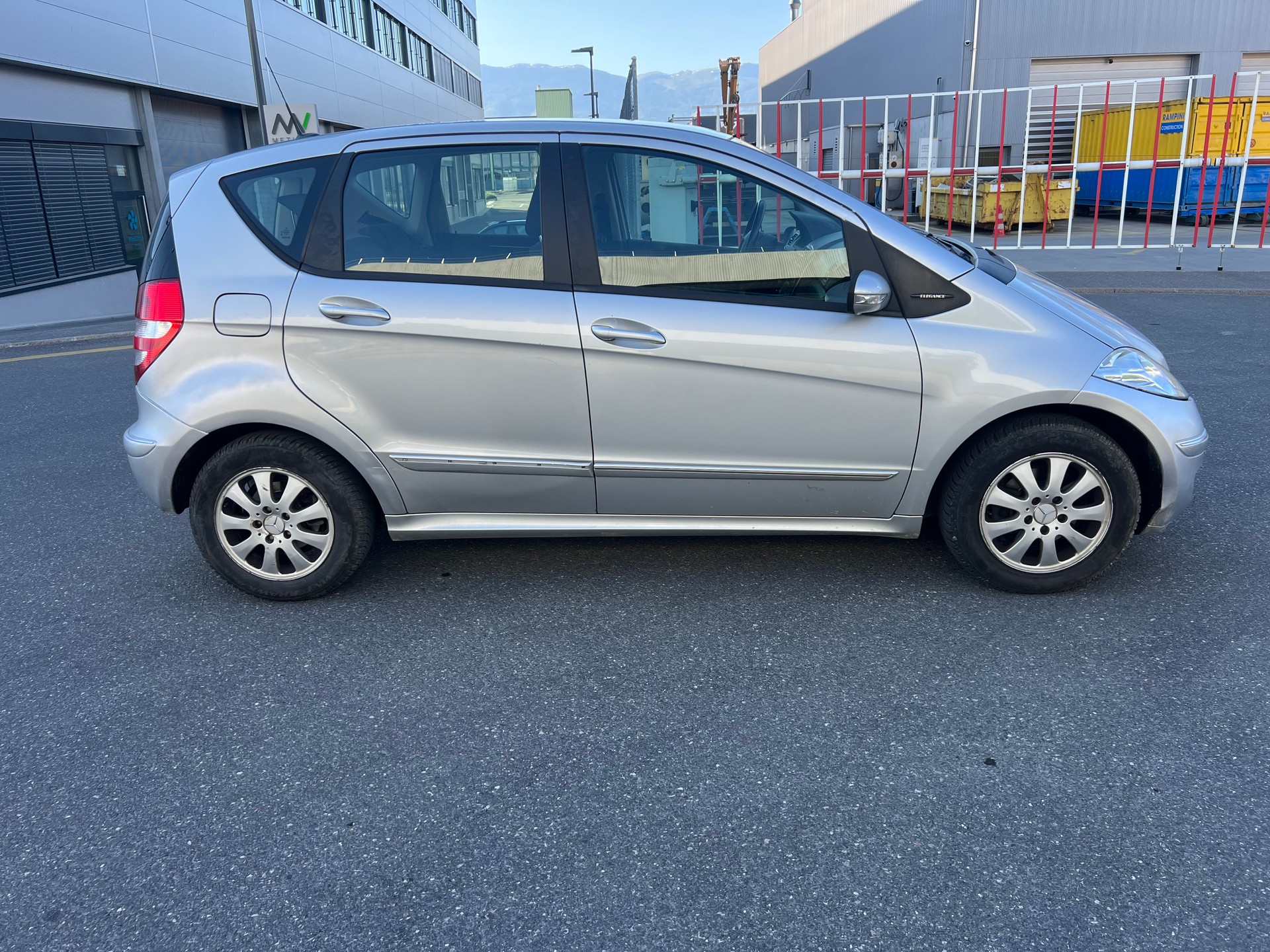 MERCEDES-BENZ A 170 Elégance-image-6
