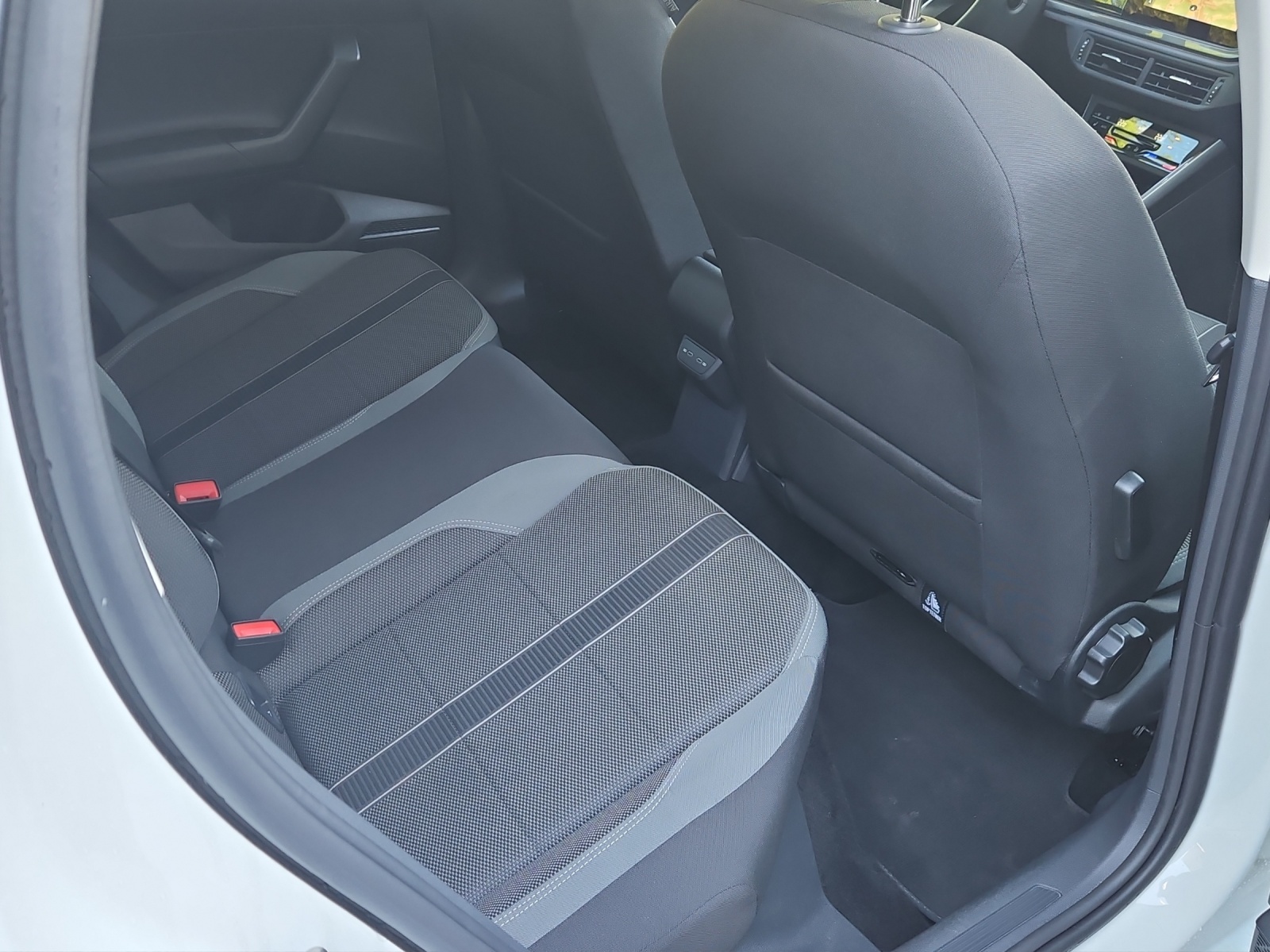 VW Polo 1.0 TSI Style DSG-image-21