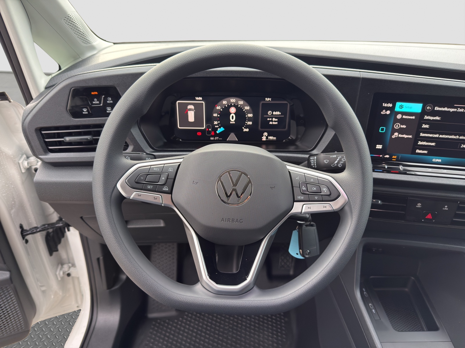 VW Caddy Cargo 1.5 TSI Entry-image-9