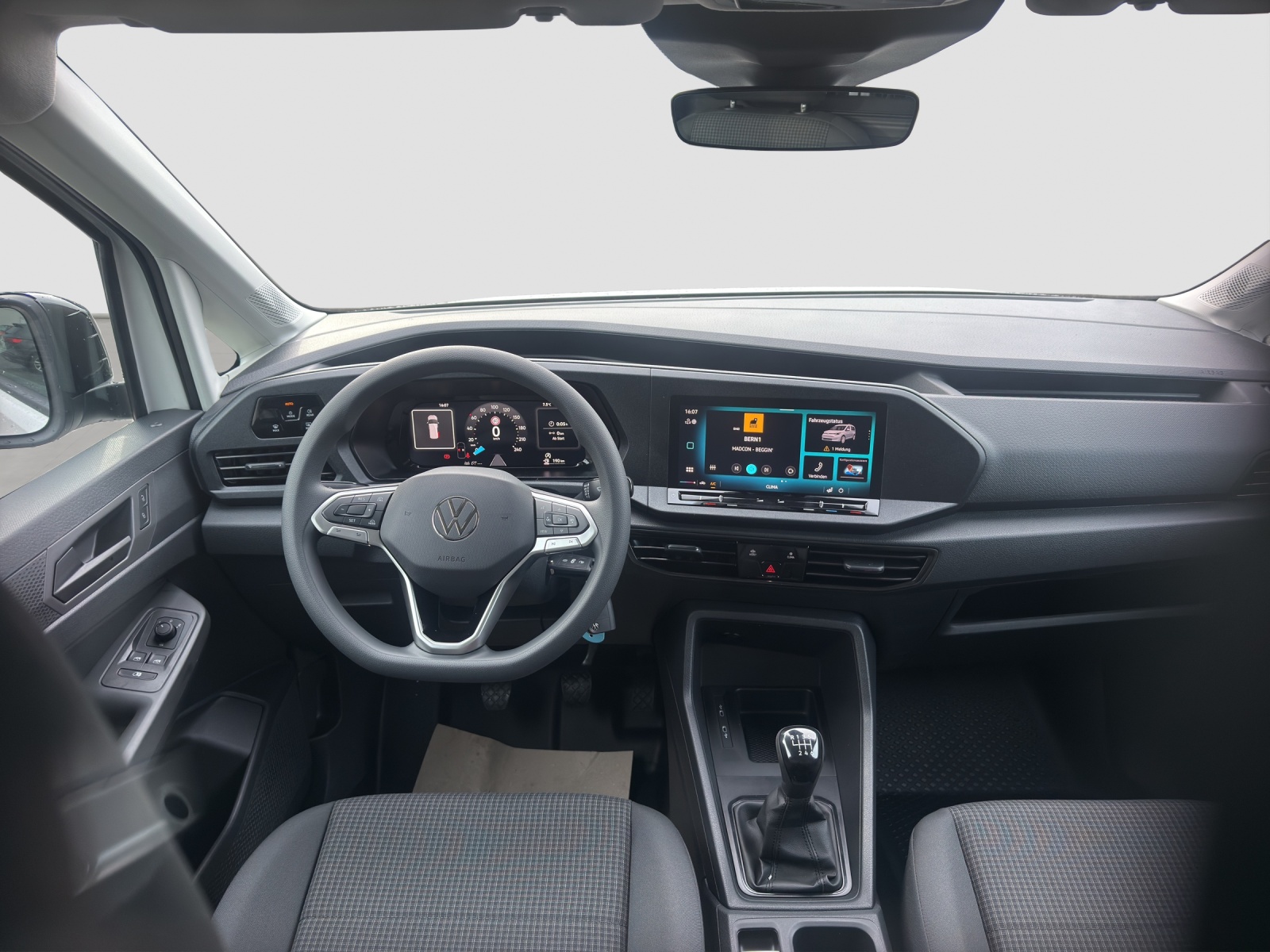 VW Caddy Cargo 1.5 TSI Entry-image-10