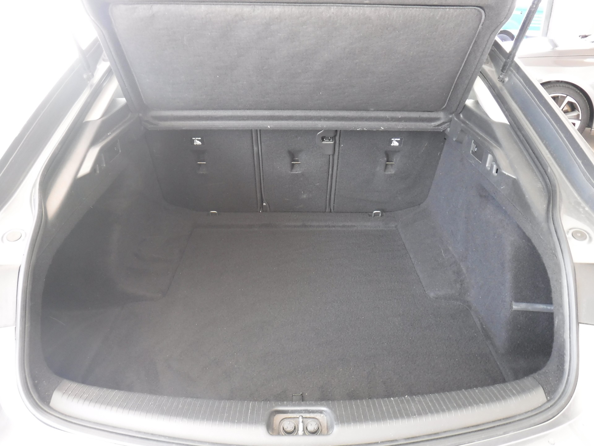OPEL Insignia 1.6 T Grand Sport Excellence Automatic-image-5