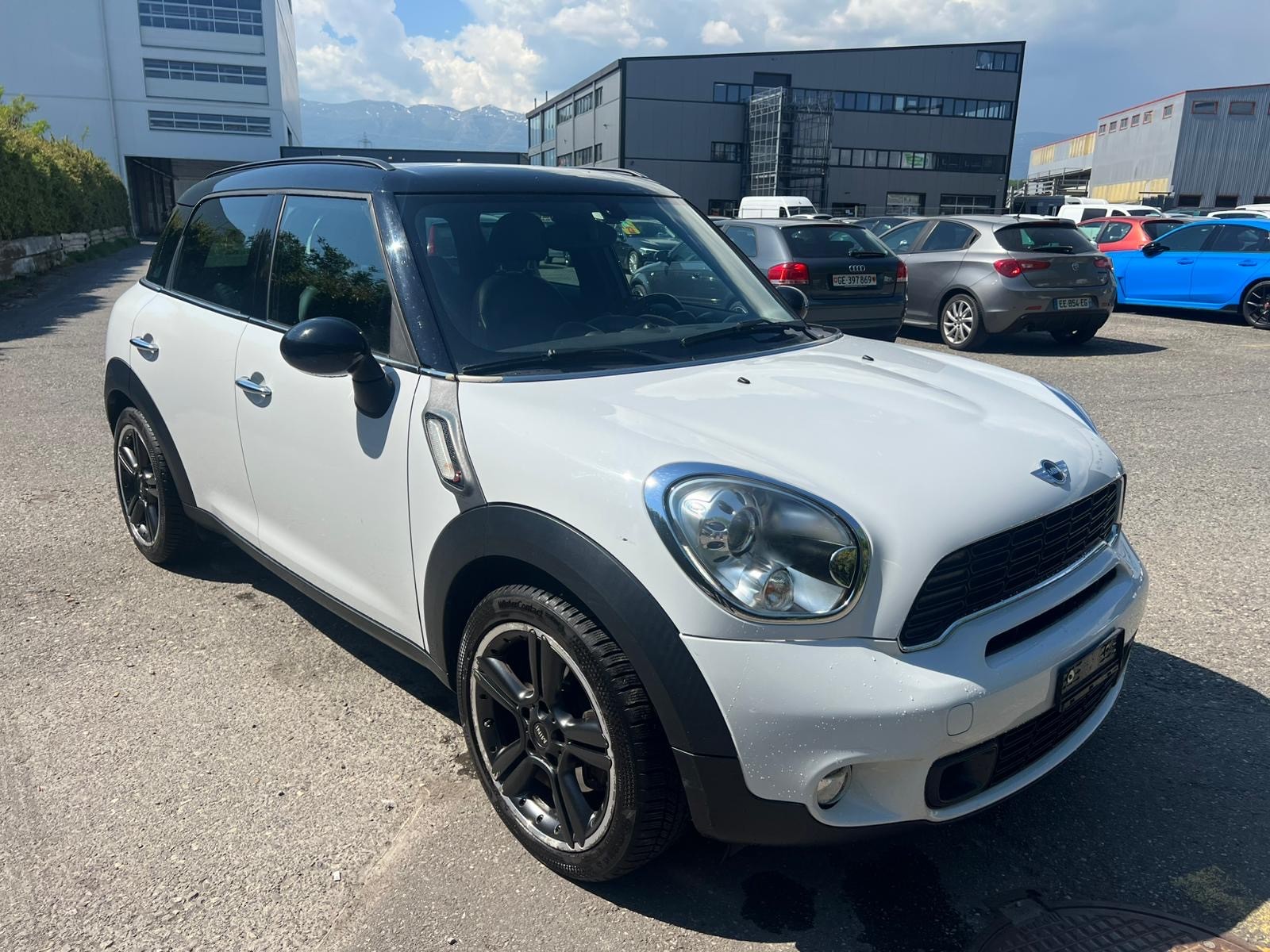 MINI Countryman Cooper S FWD Steptronic-image-1