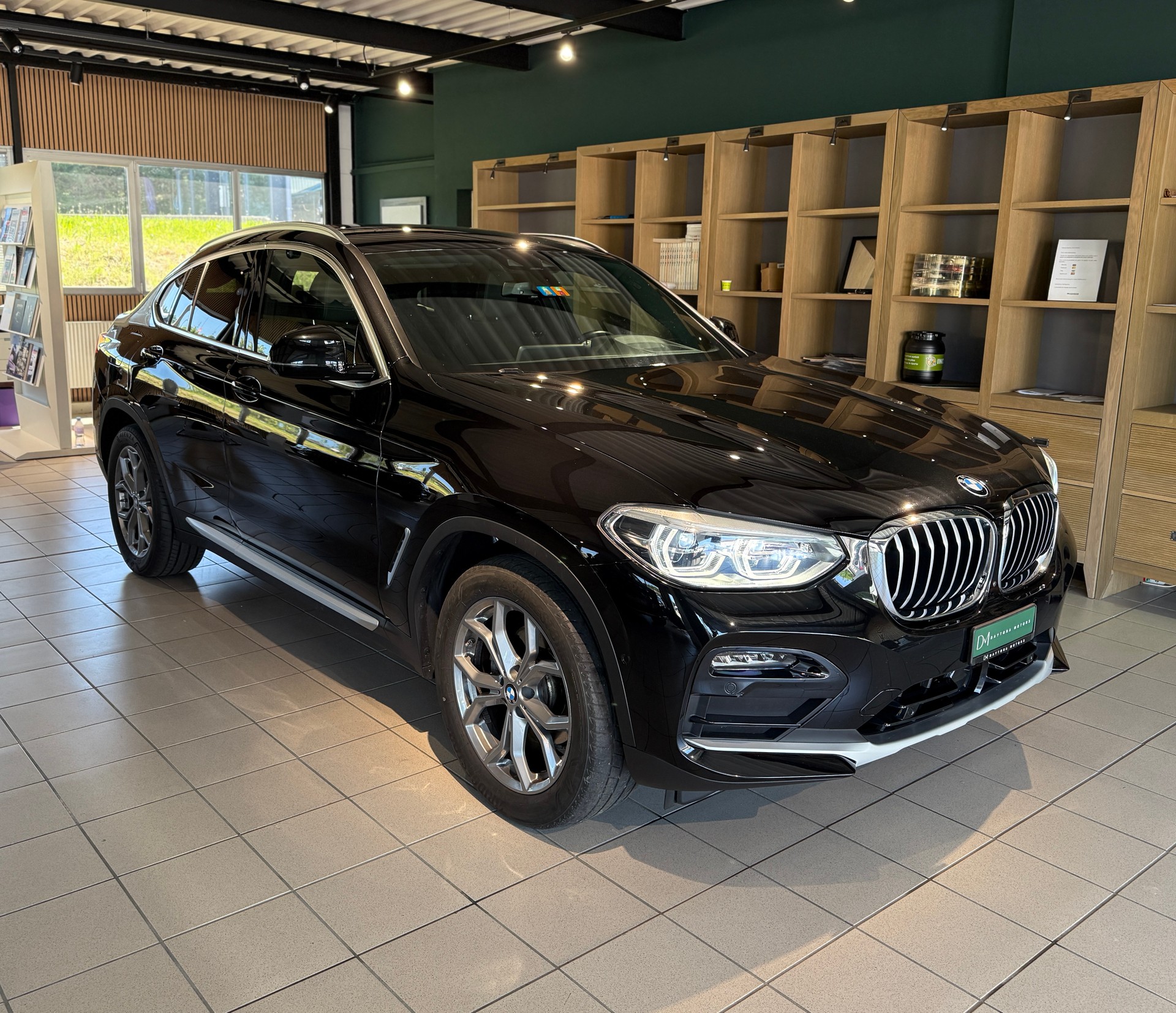 BMW X4 xDrive 48V 20d xLine Steptronic-image-3