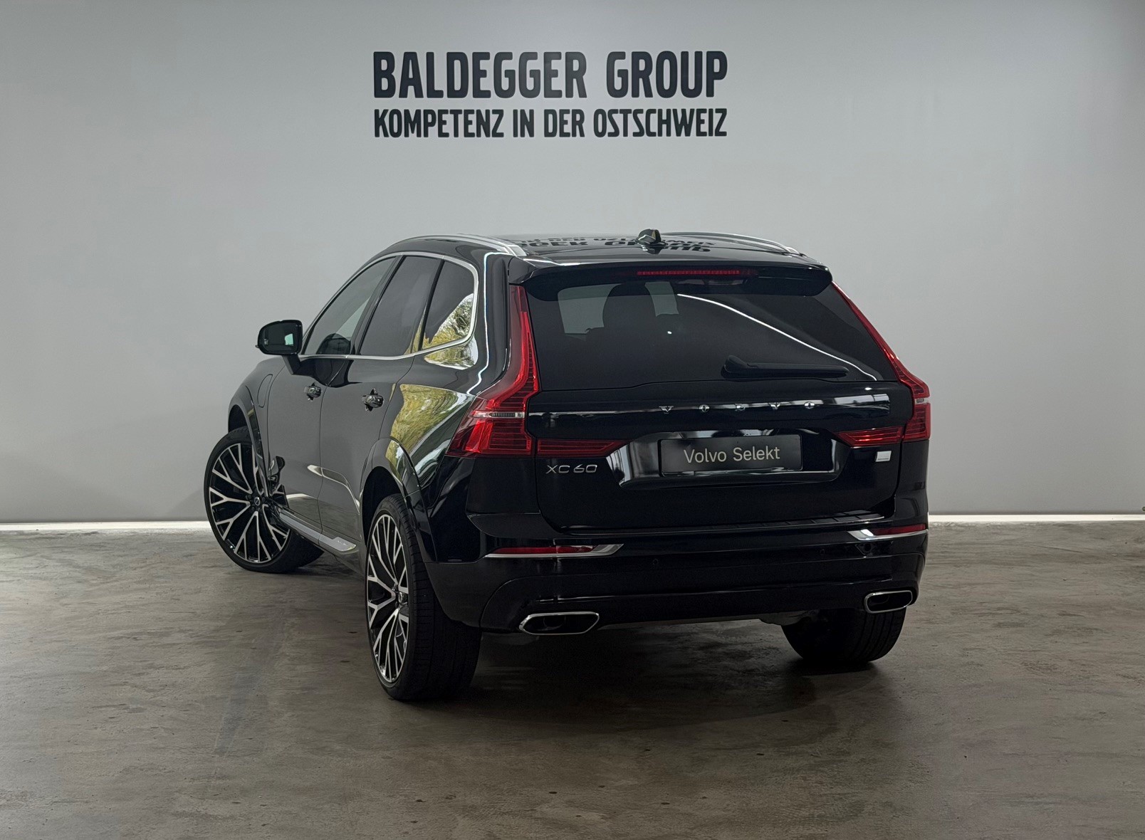 VOLVO XC60 2.0 T8 TE Inscription eAW-image-2