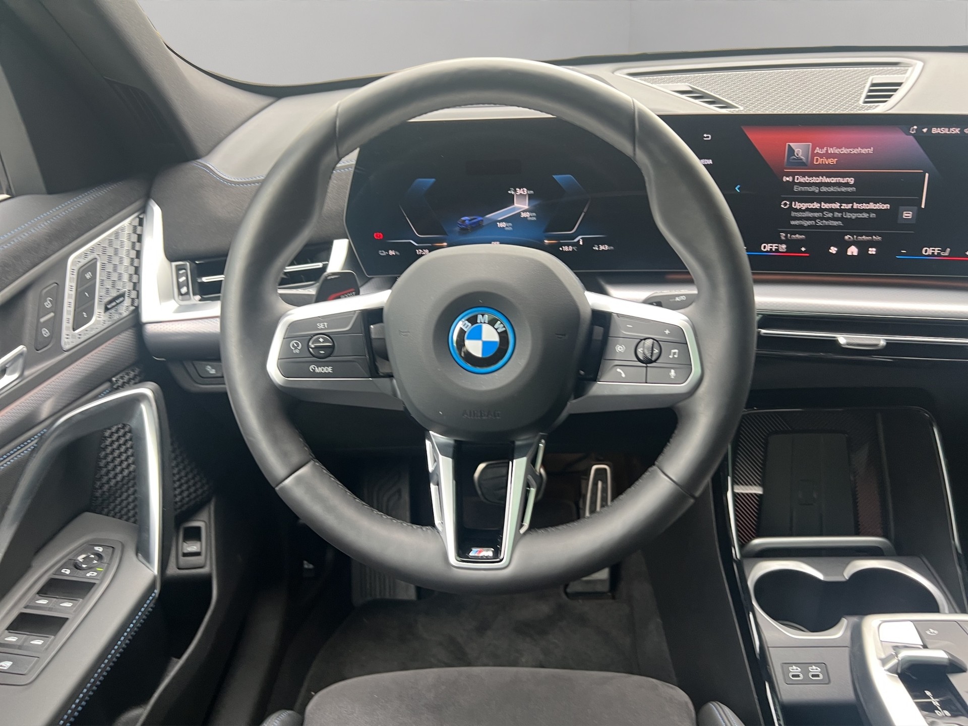 BMW iX2 xDrive 30 M Sport Pro-image-13