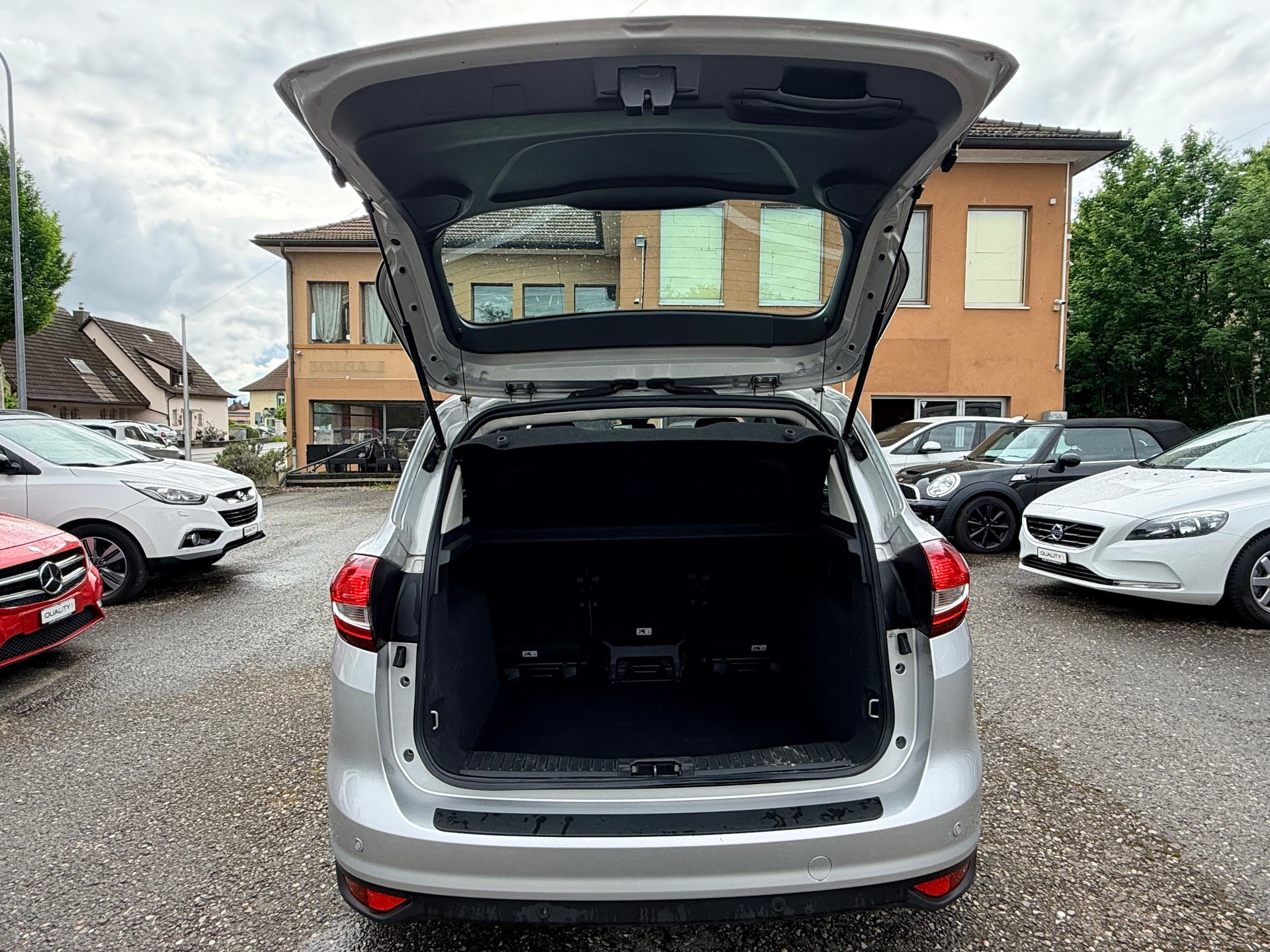 FORD C-Max 1.5 SCTi Titanium Automat-image-10