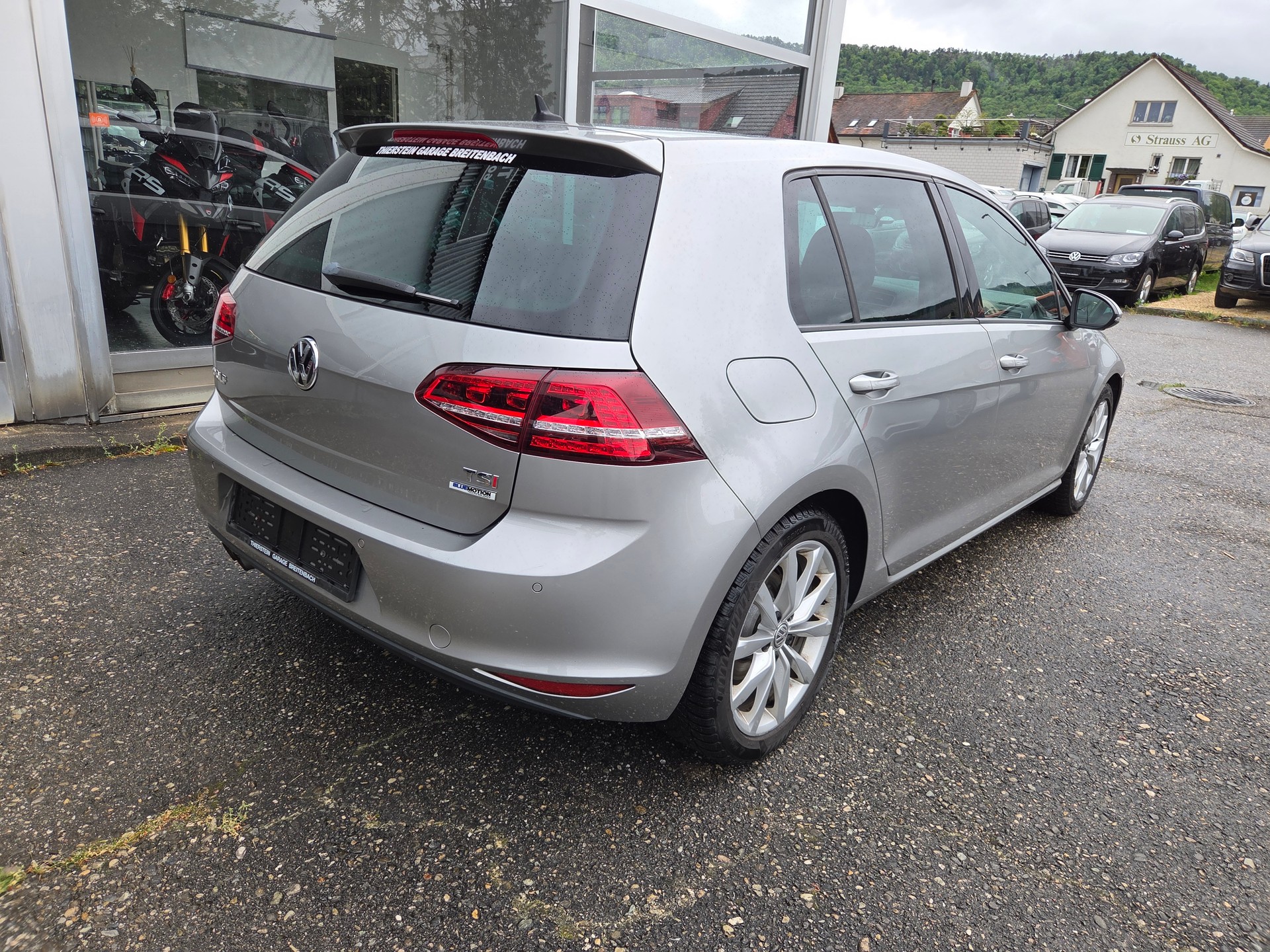 VW Golf 1.4 TSI Highline DSG-image-7