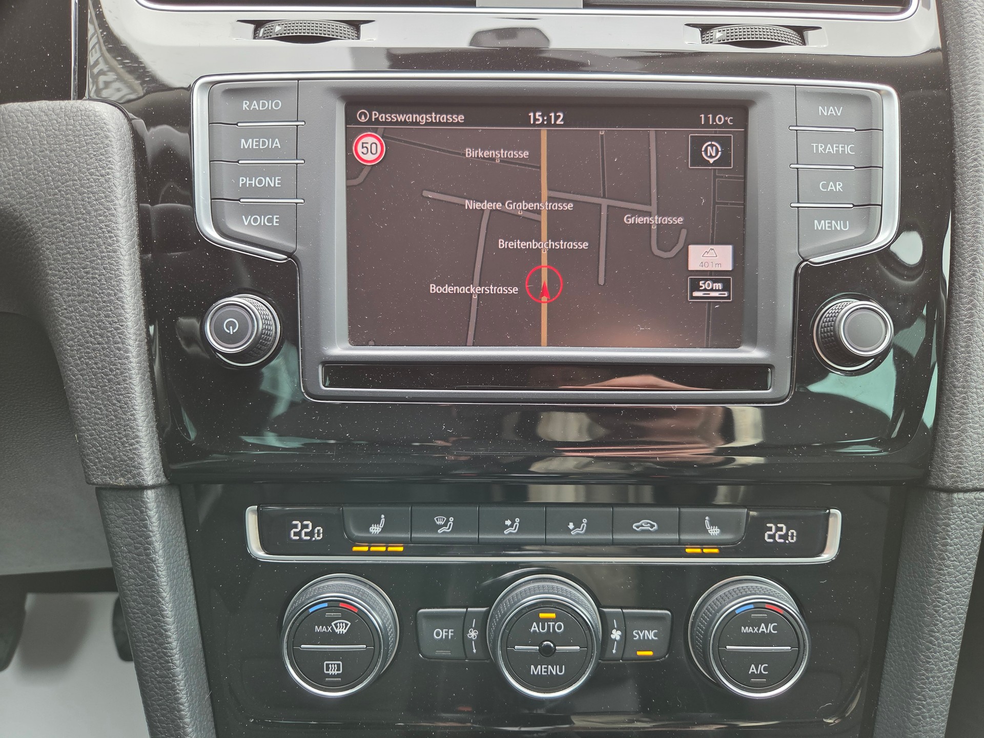 VW Golf 1.4 TSI Highline DSG-image-16