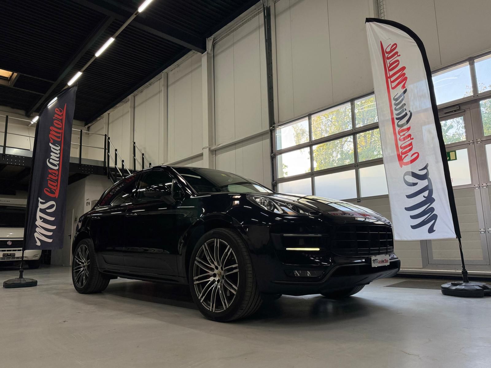PORSCHE Macan 400PS*Sport Chrono* Bose*MFK*Garantie* 11.2014*136'000km*-image-1
