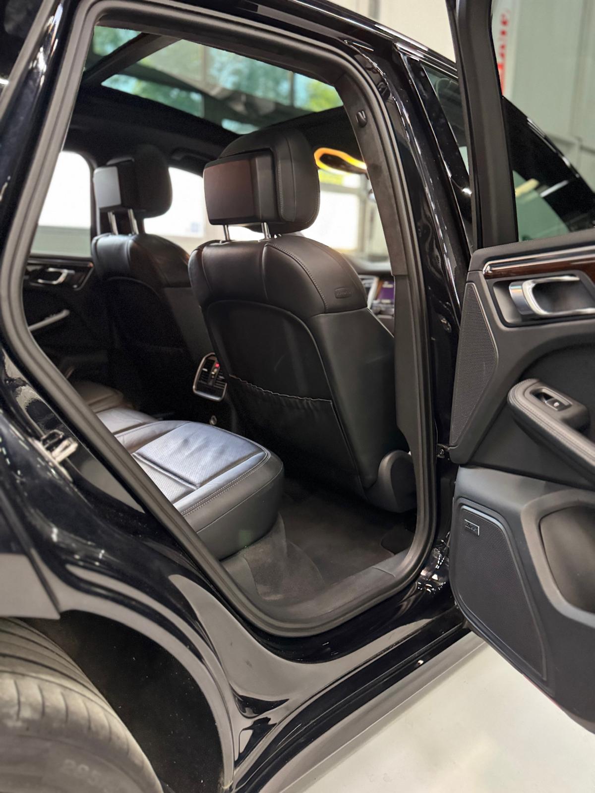 PORSCHE Macan 400PS*Sport Chrono* Bose*MFK*Garantie* 11.2014*136'000km*-image-19