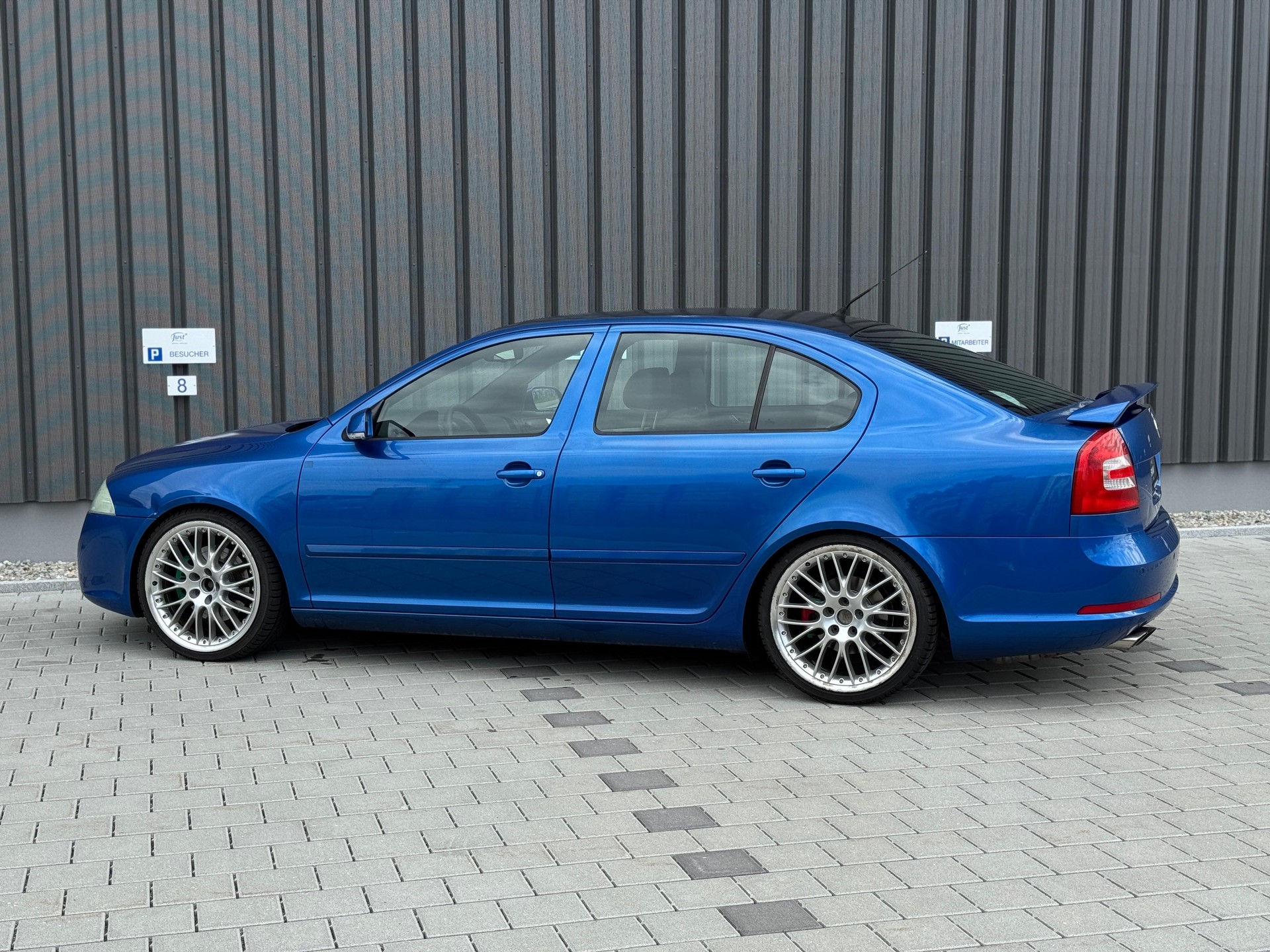 SKODA Octavia 2.0 Turbo FSI RS-image-3